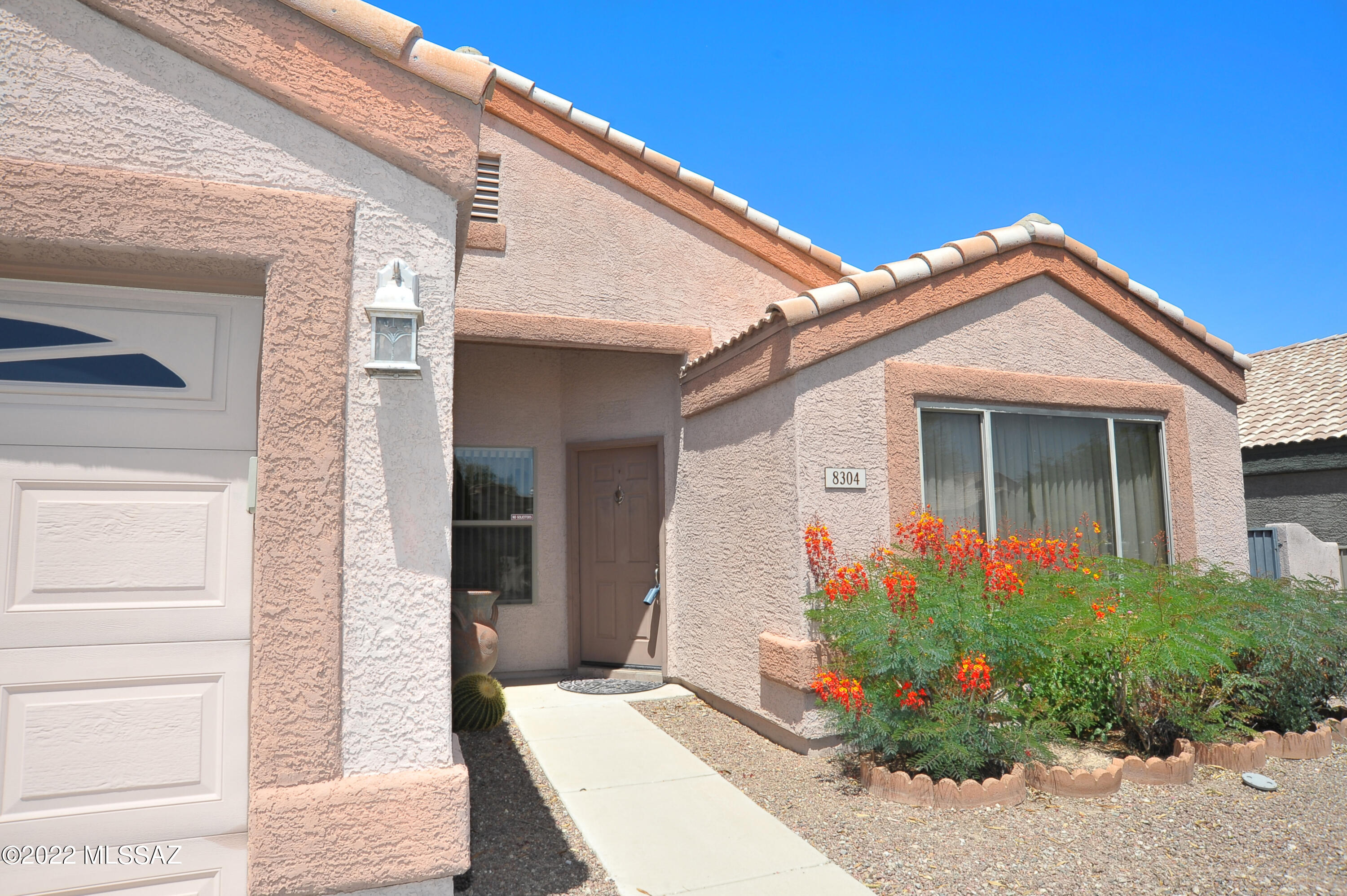 8304 S Via De Ellsworth