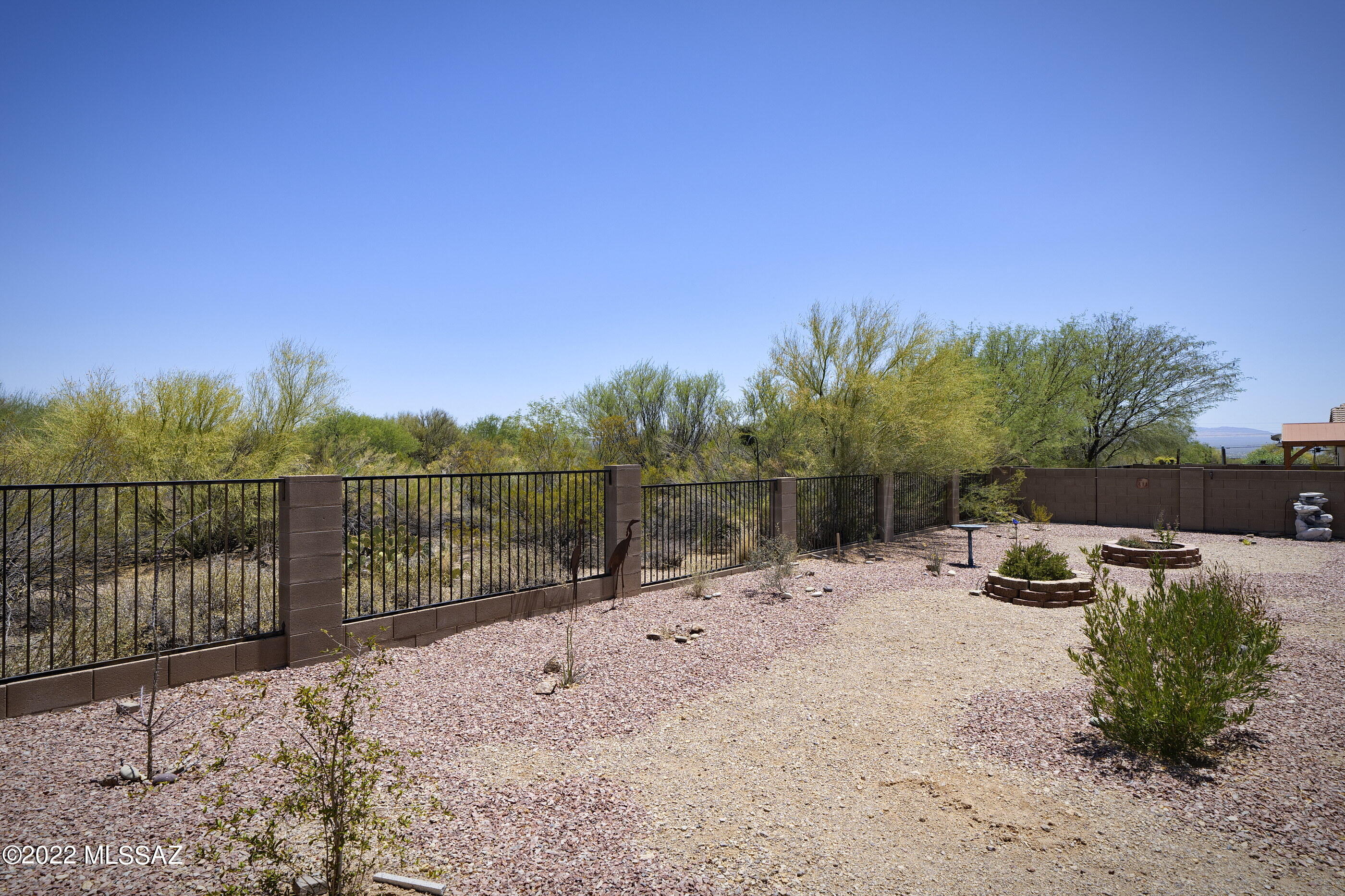3663 S Desert Motif Road