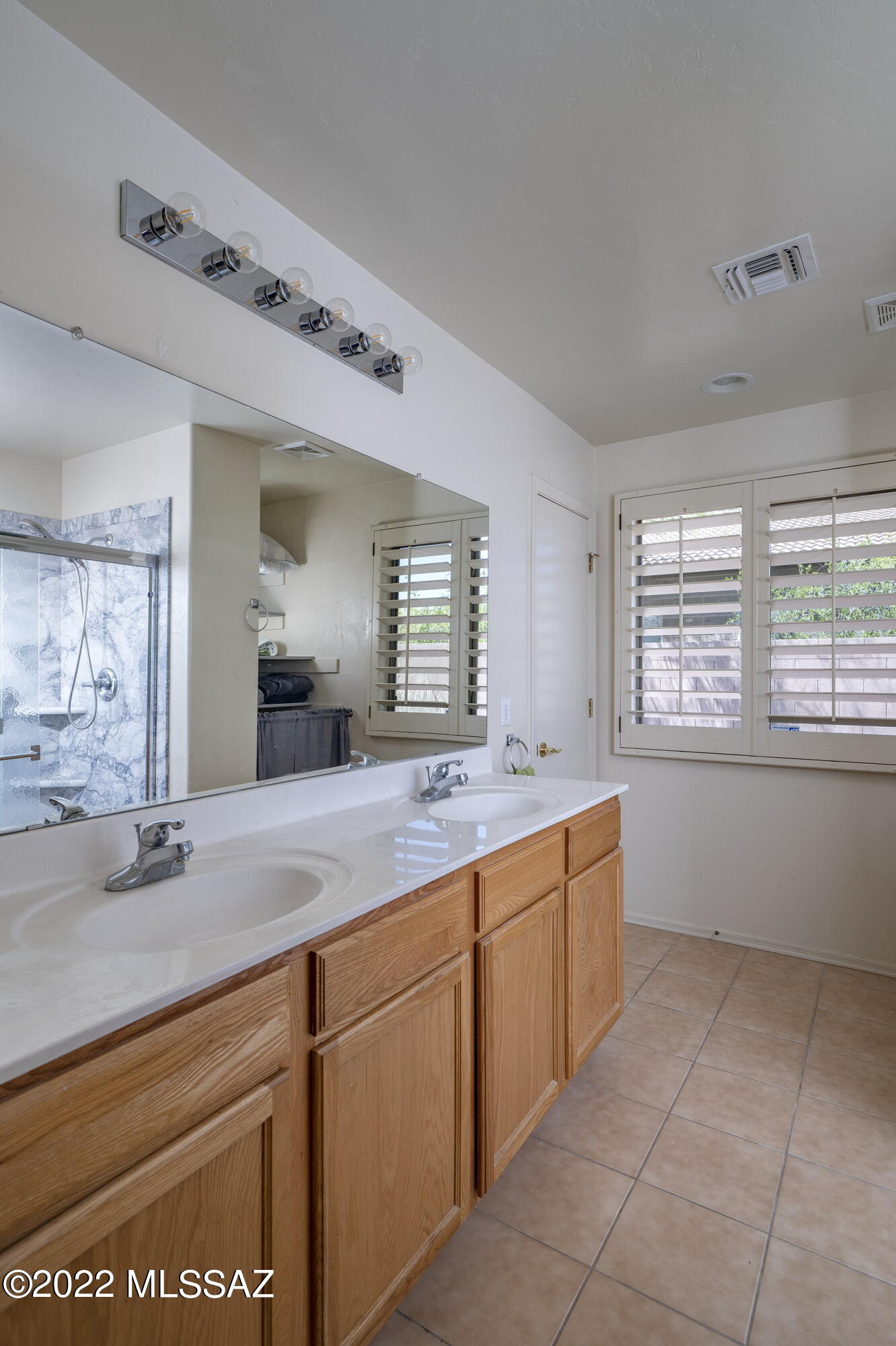 3663 S Desert Motif Road