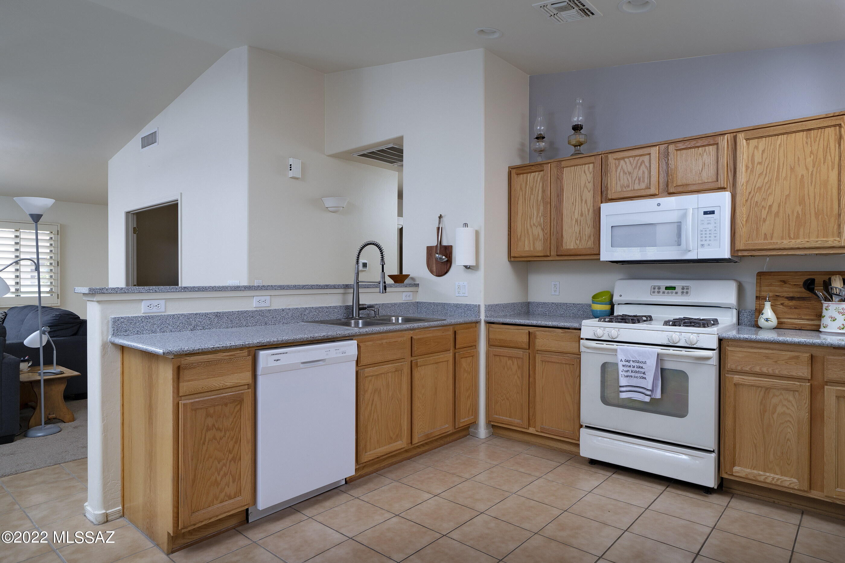 3663 S Desert Motif Road