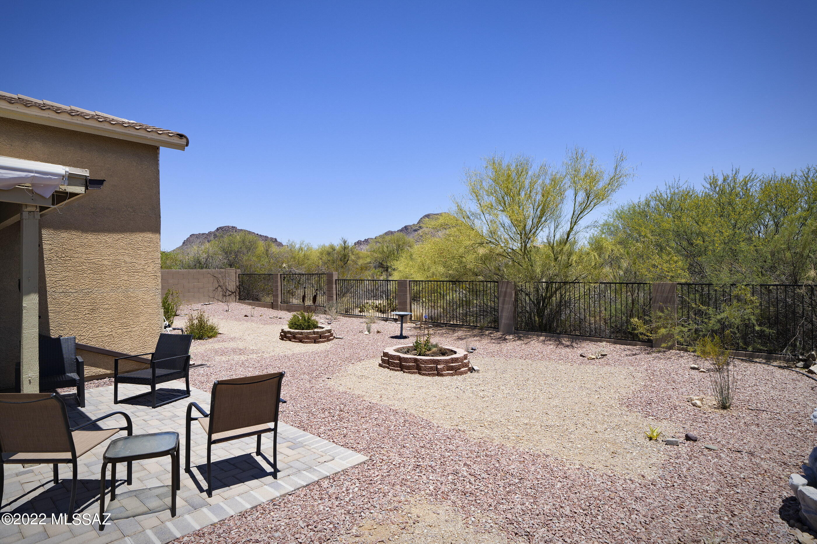 3663 S Desert Motif Road