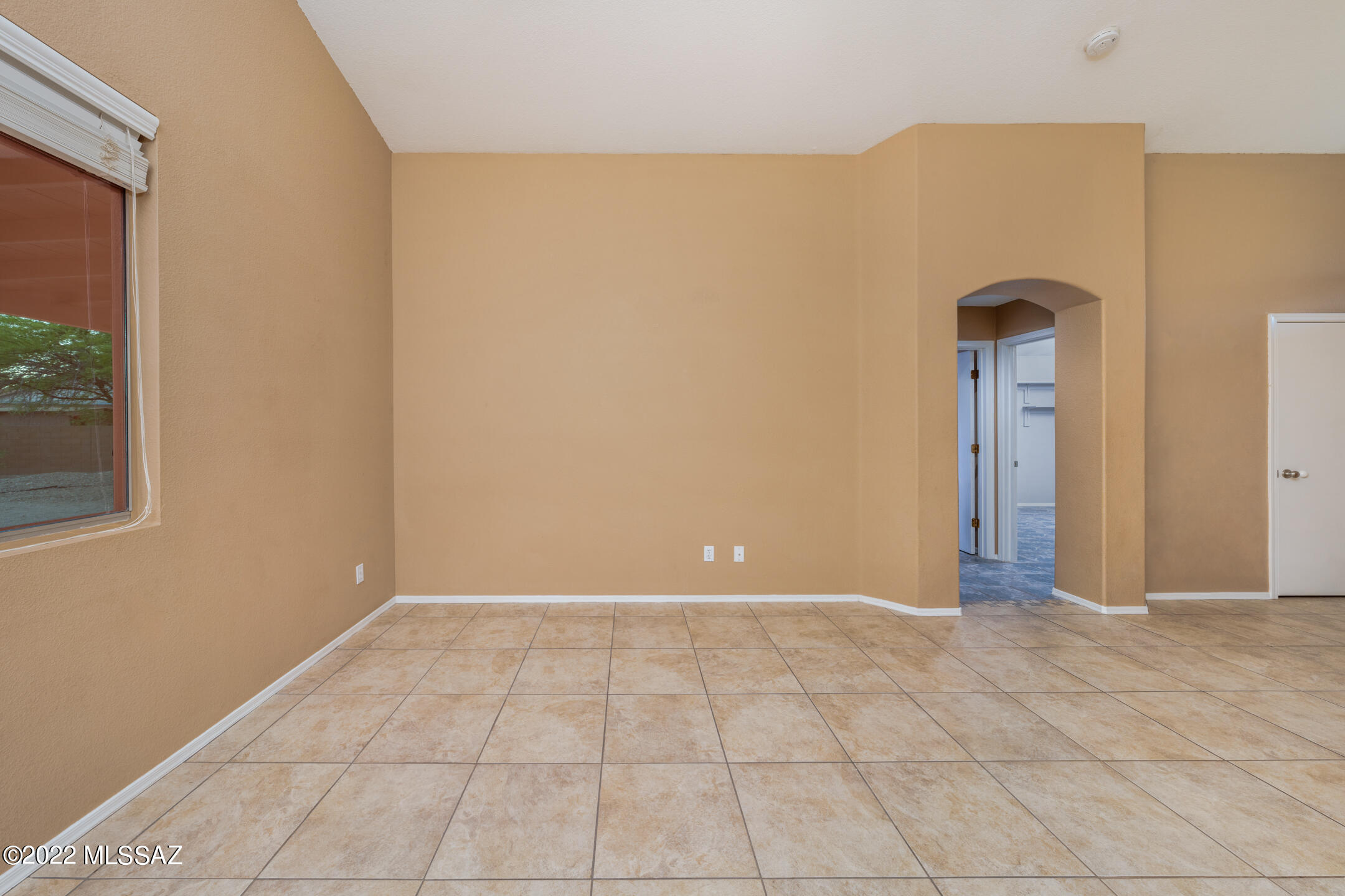 7532 S Teaneck Court