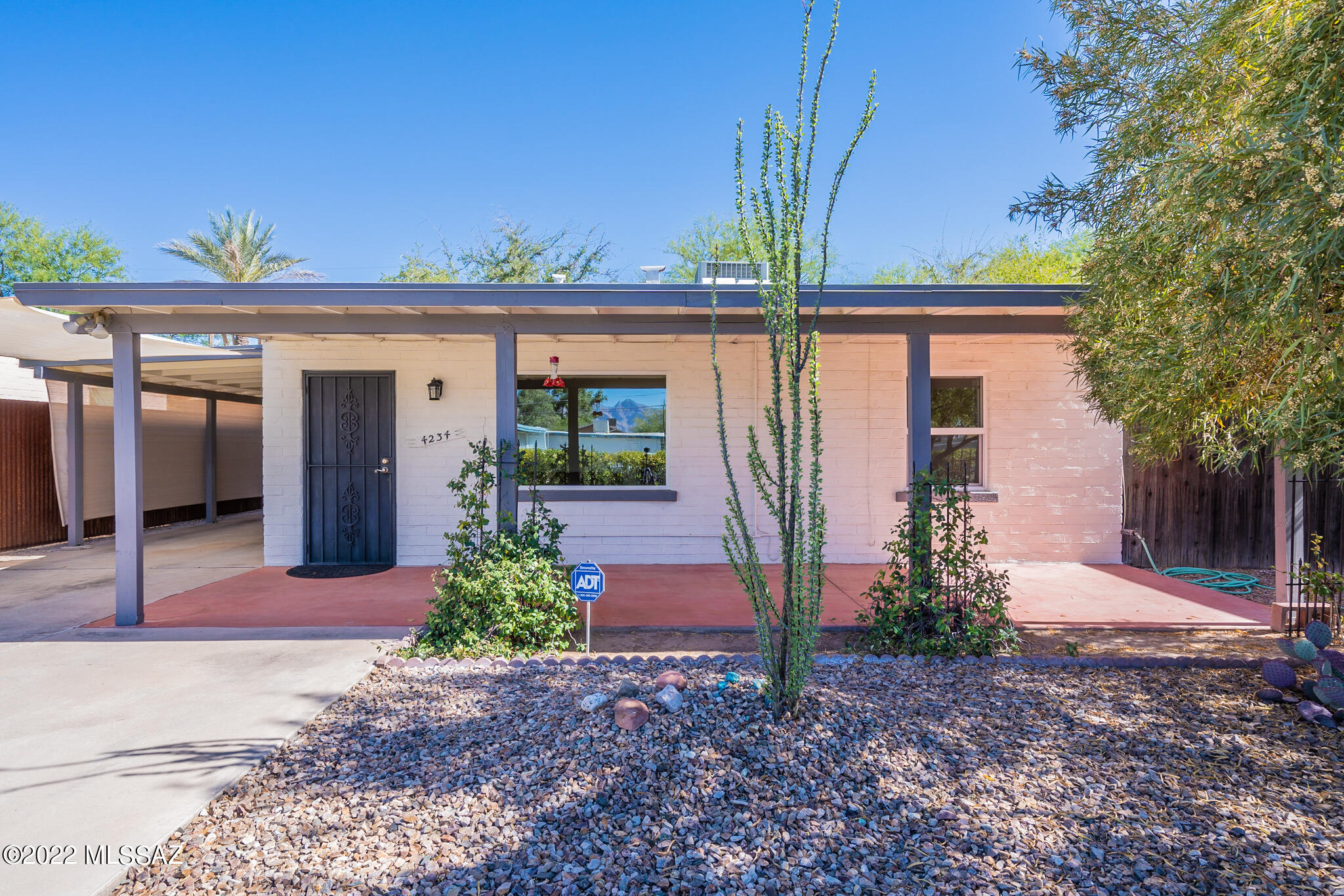 4234 E Paseo Dorado