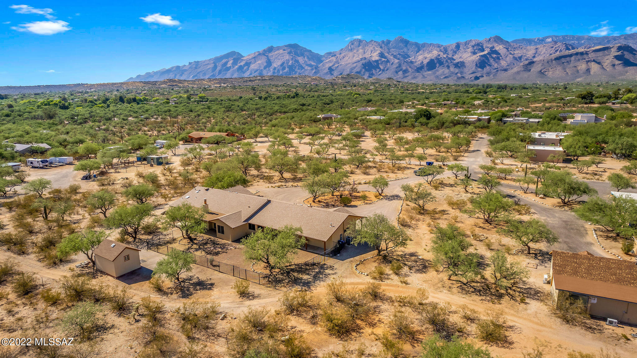 8770 E Eagle Feather Road