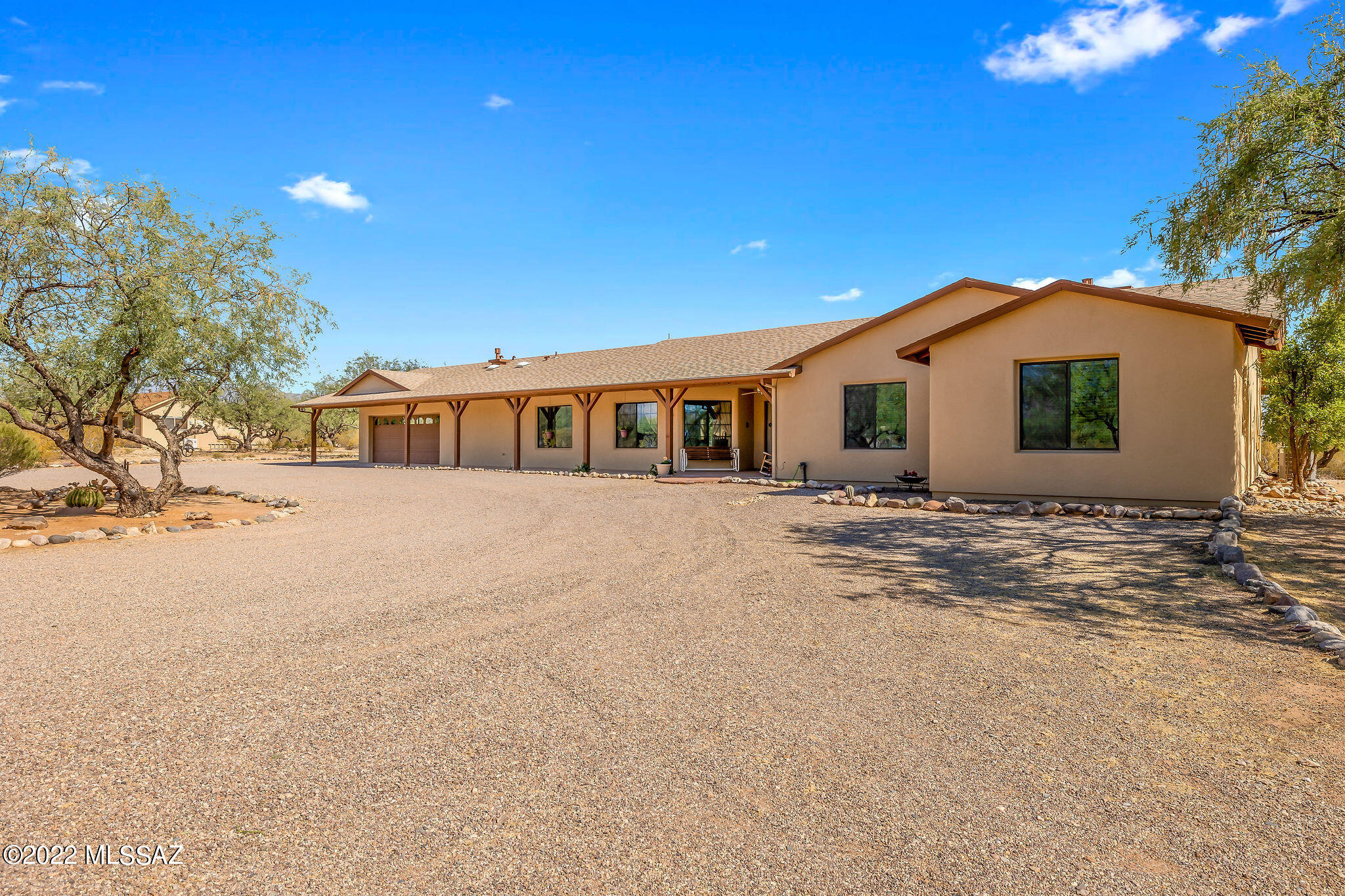 8770 E Eagle Feather Road