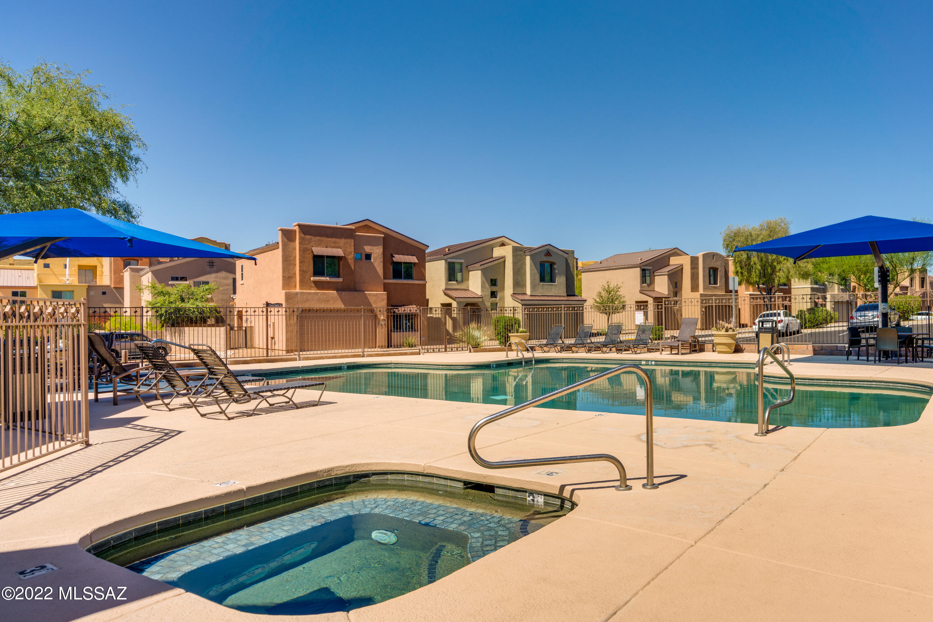 4264 N Harvest Canyon Lane