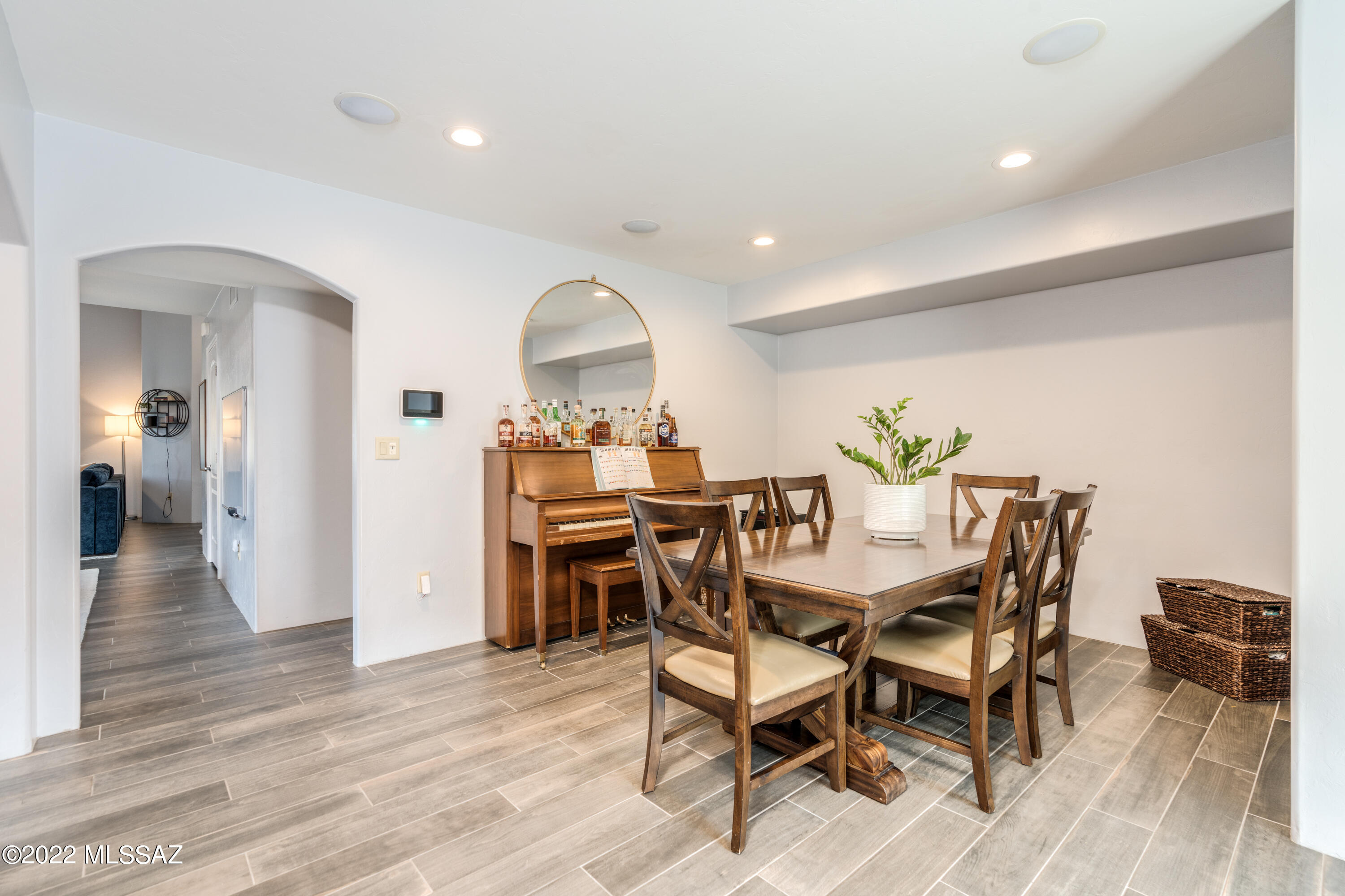 9968 N Crook Lane
