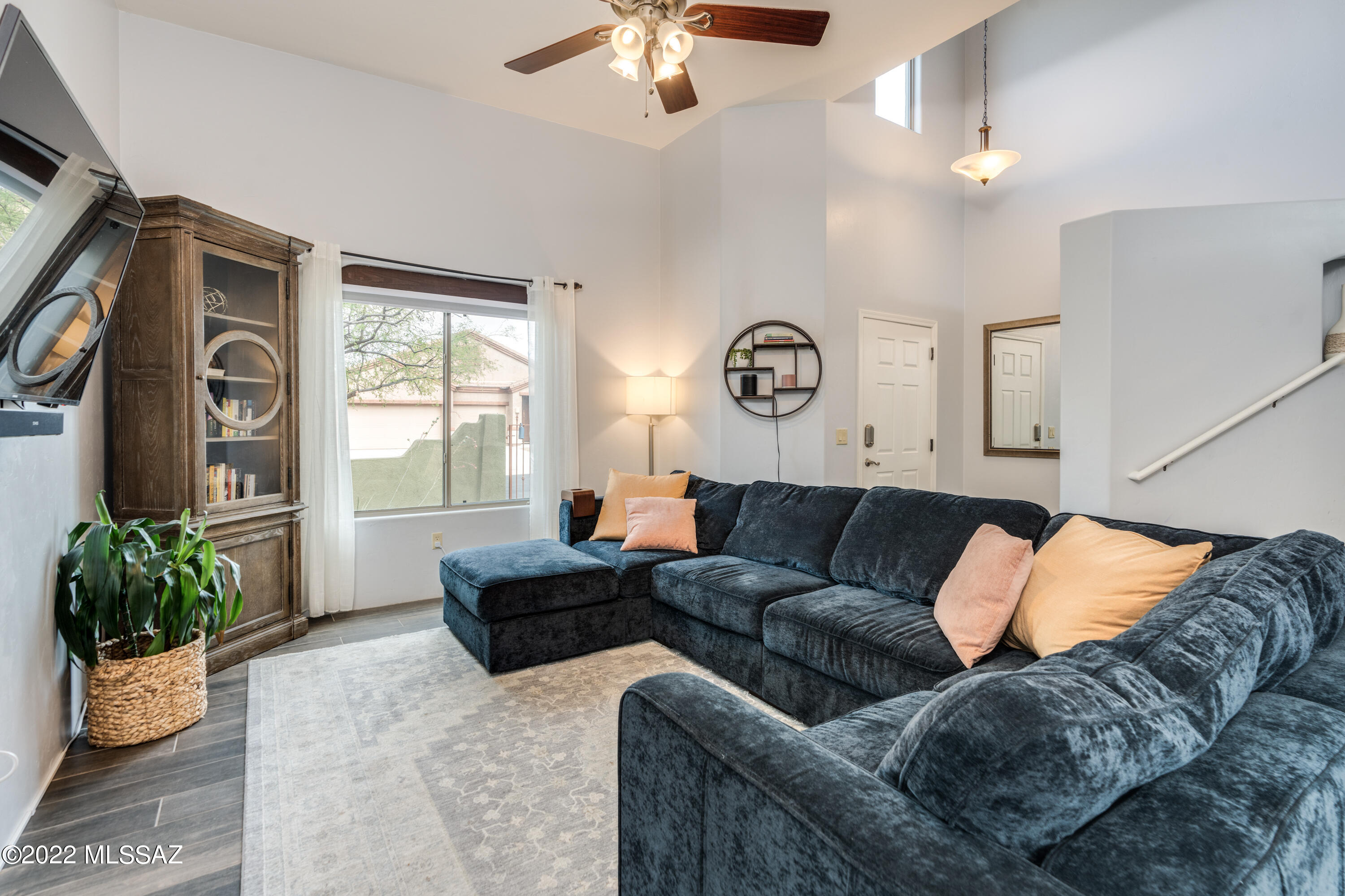 9968 N Crook Lane