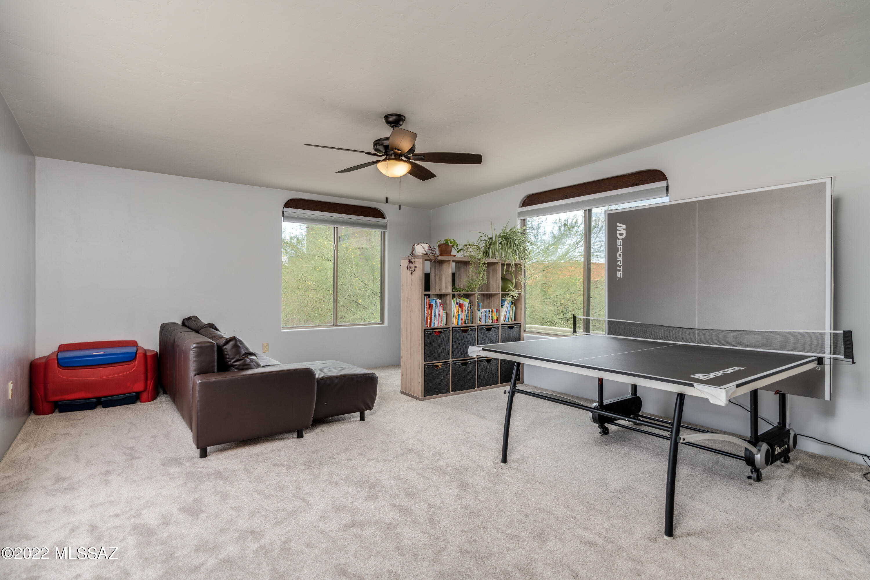 9968 N Crook Lane