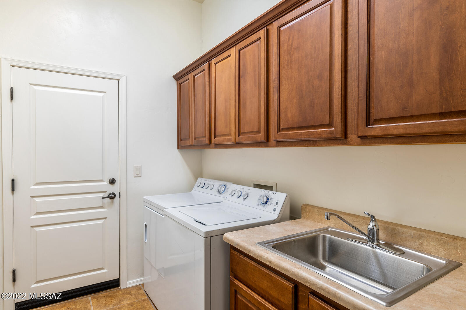 3671 N Camino Rio Soleado