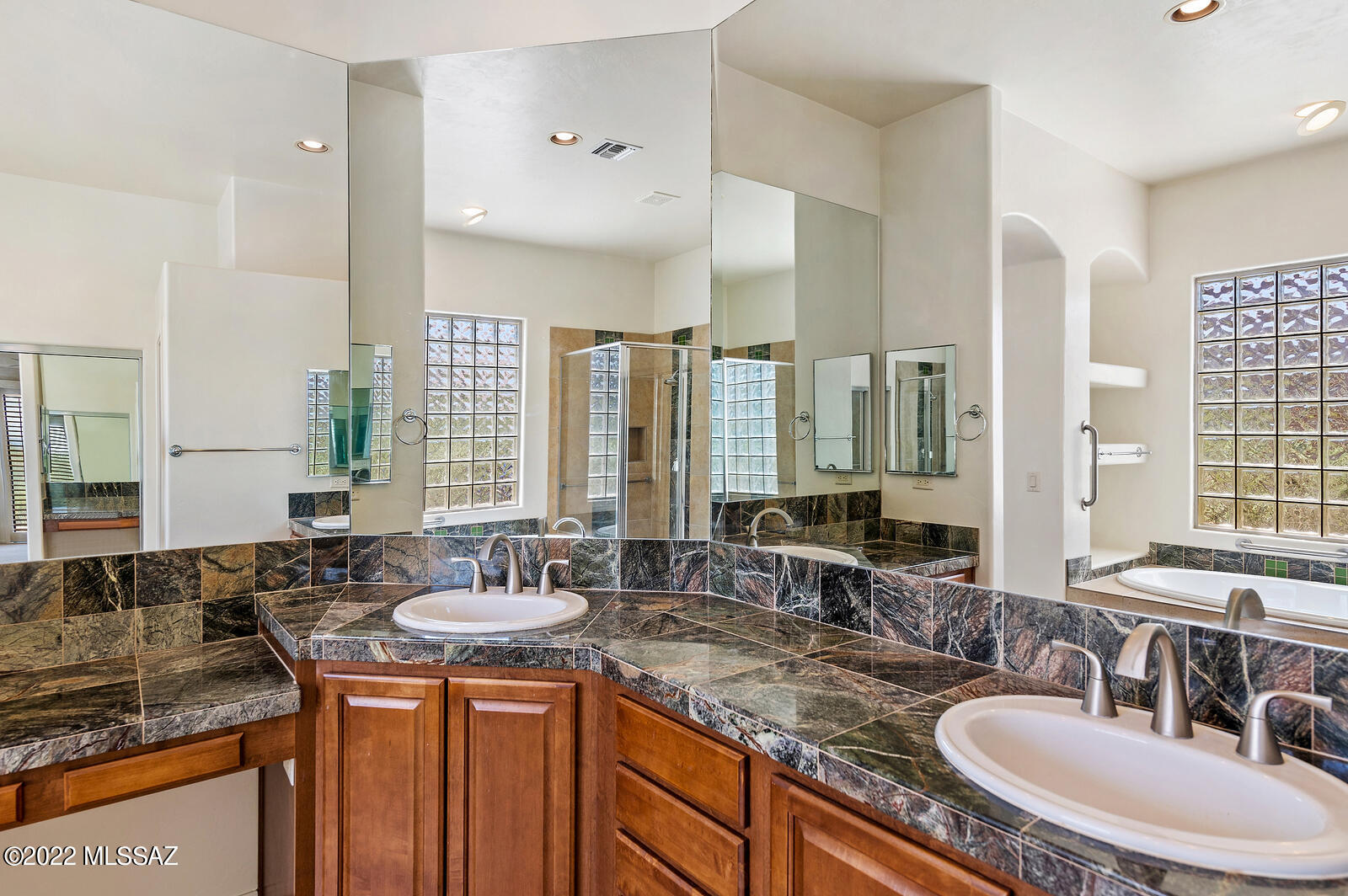 3671 N Camino Rio Soleado