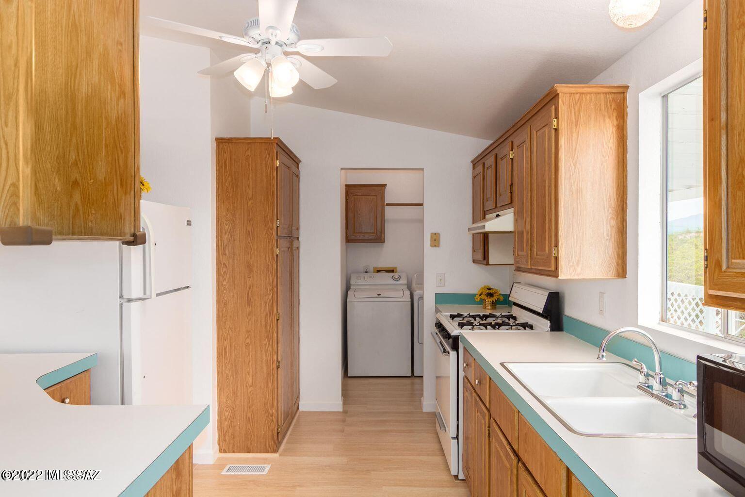 6645 E Calle Luna Vista