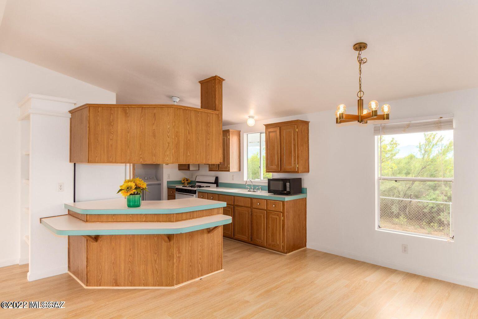 6645 E Calle Luna Vista