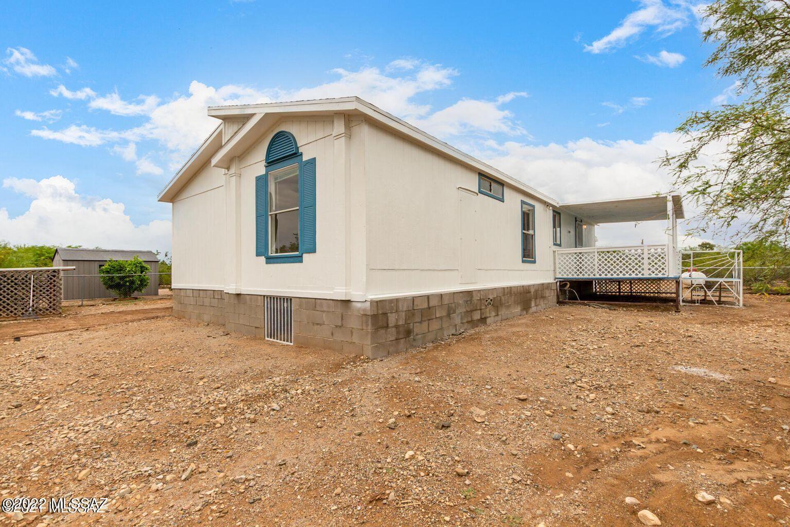 6645 E Calle Luna Vista