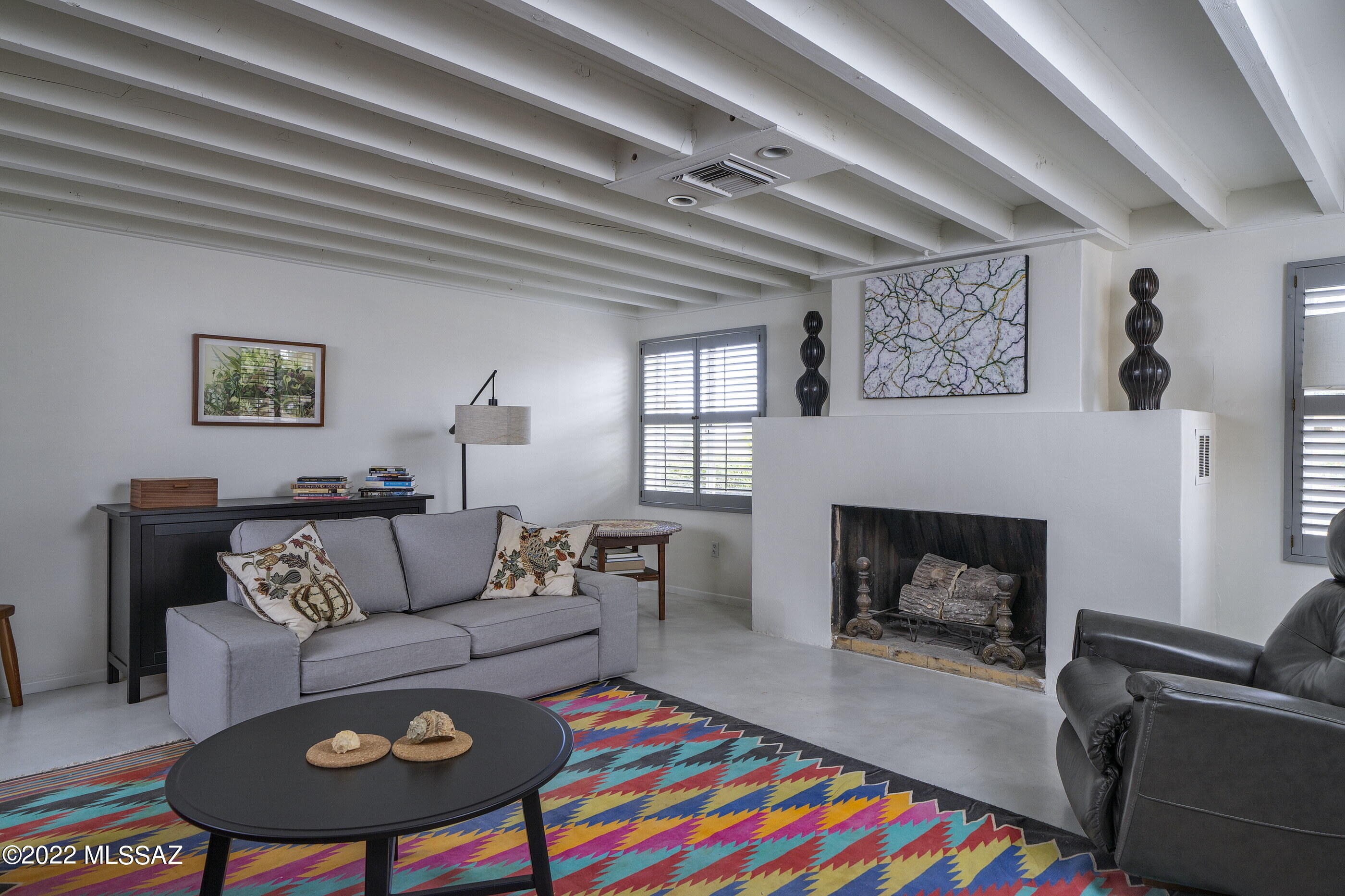 4212 E Calle El Centro