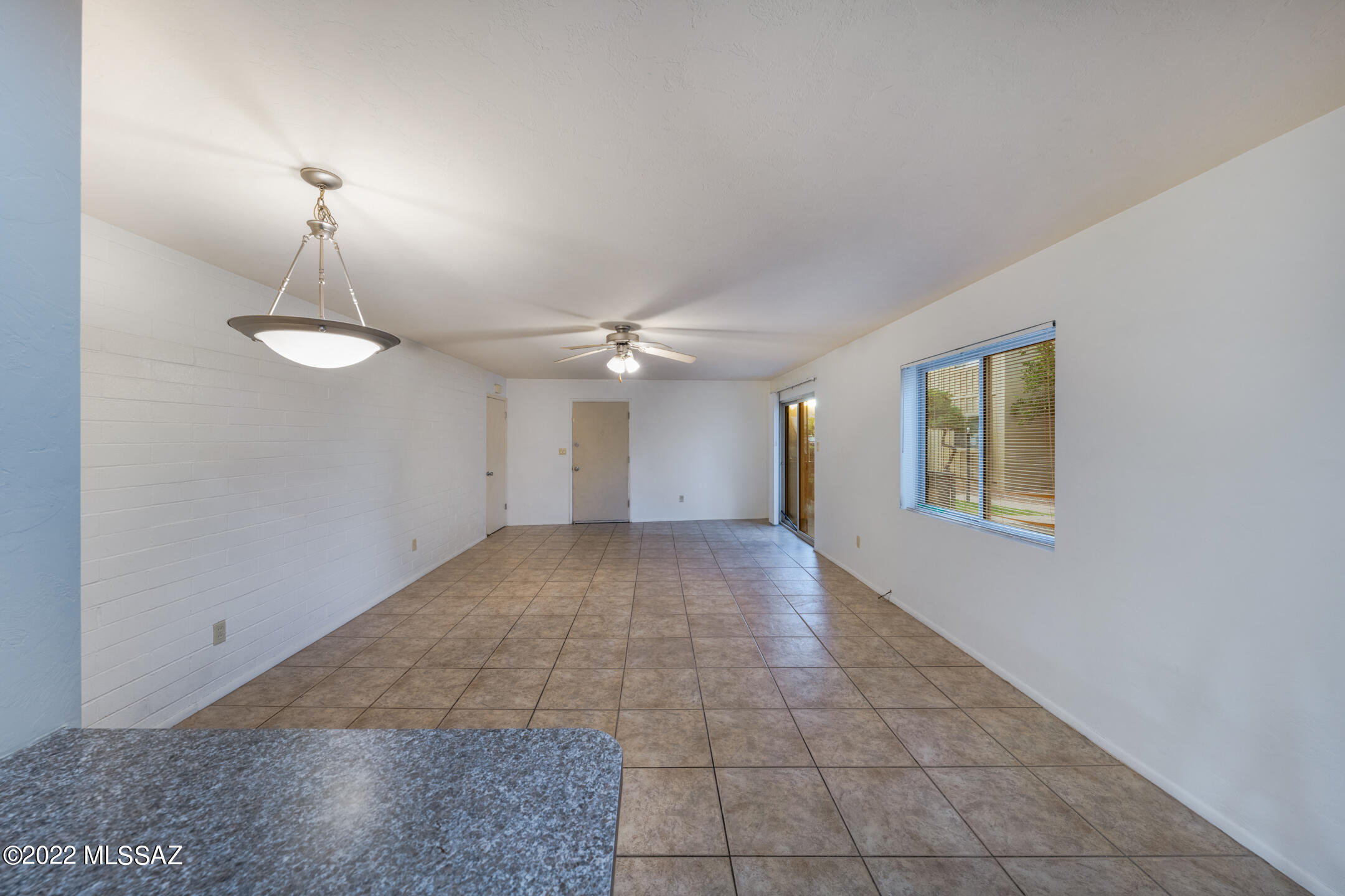 2525 N Alvernon Way Unit: C1