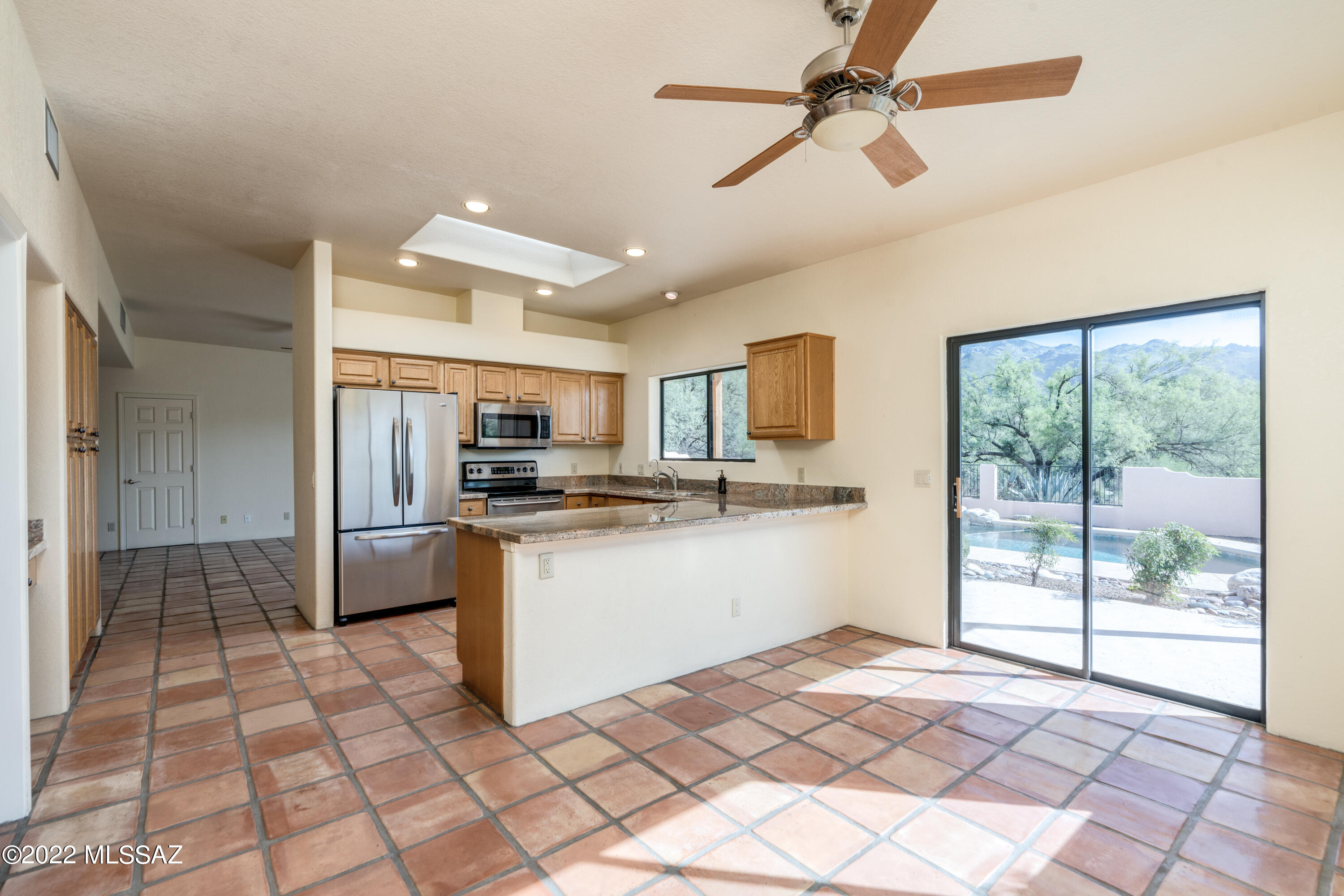 5720 N Chieftan Trail