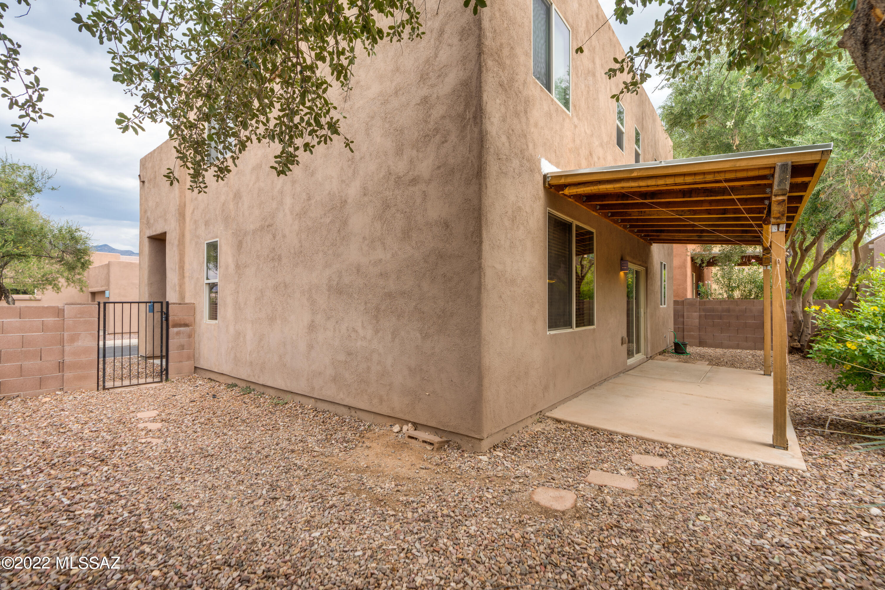 2918 N Cardell Circle