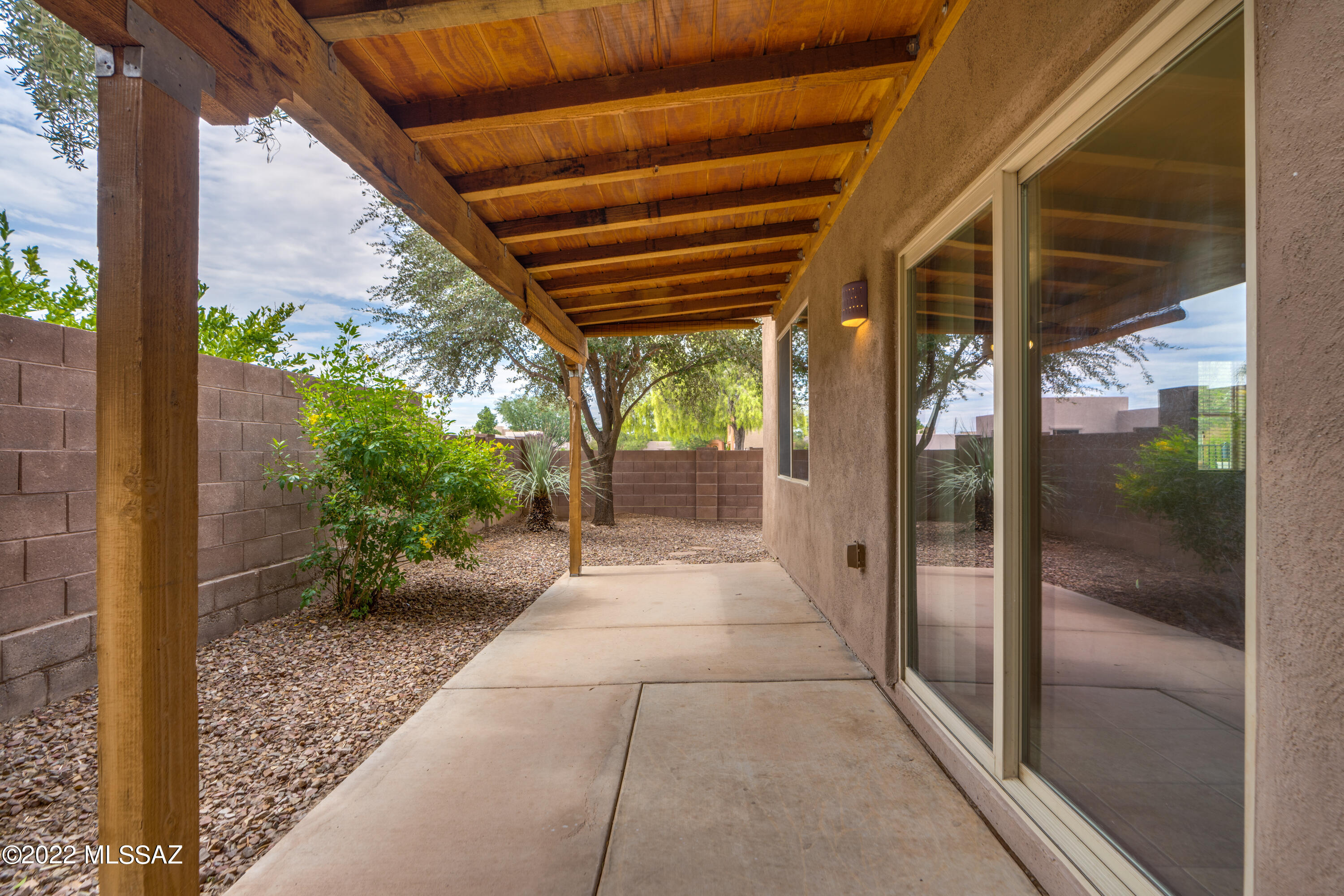2918 N Cardell Circle
