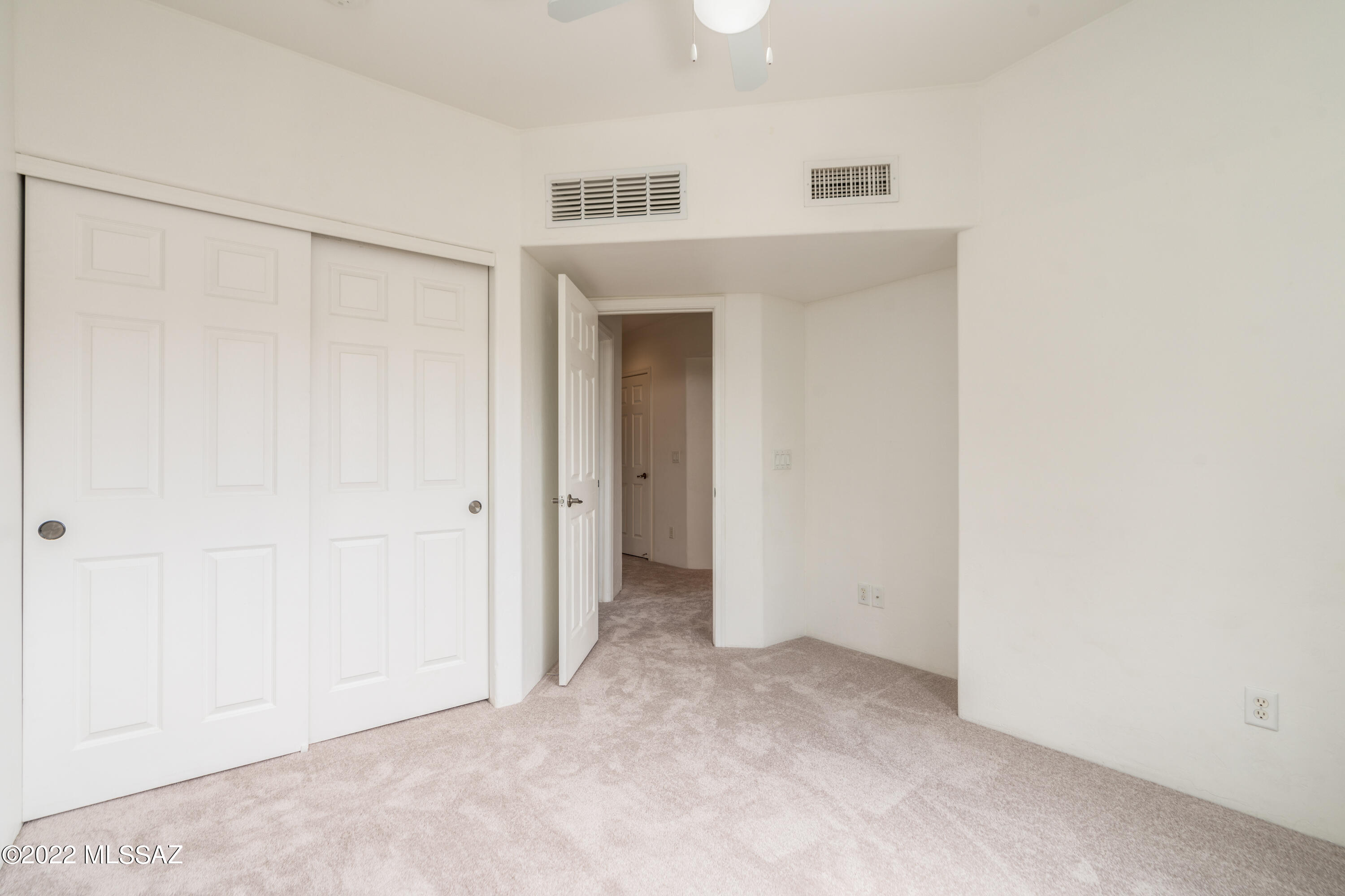 2918 N Cardell Circle