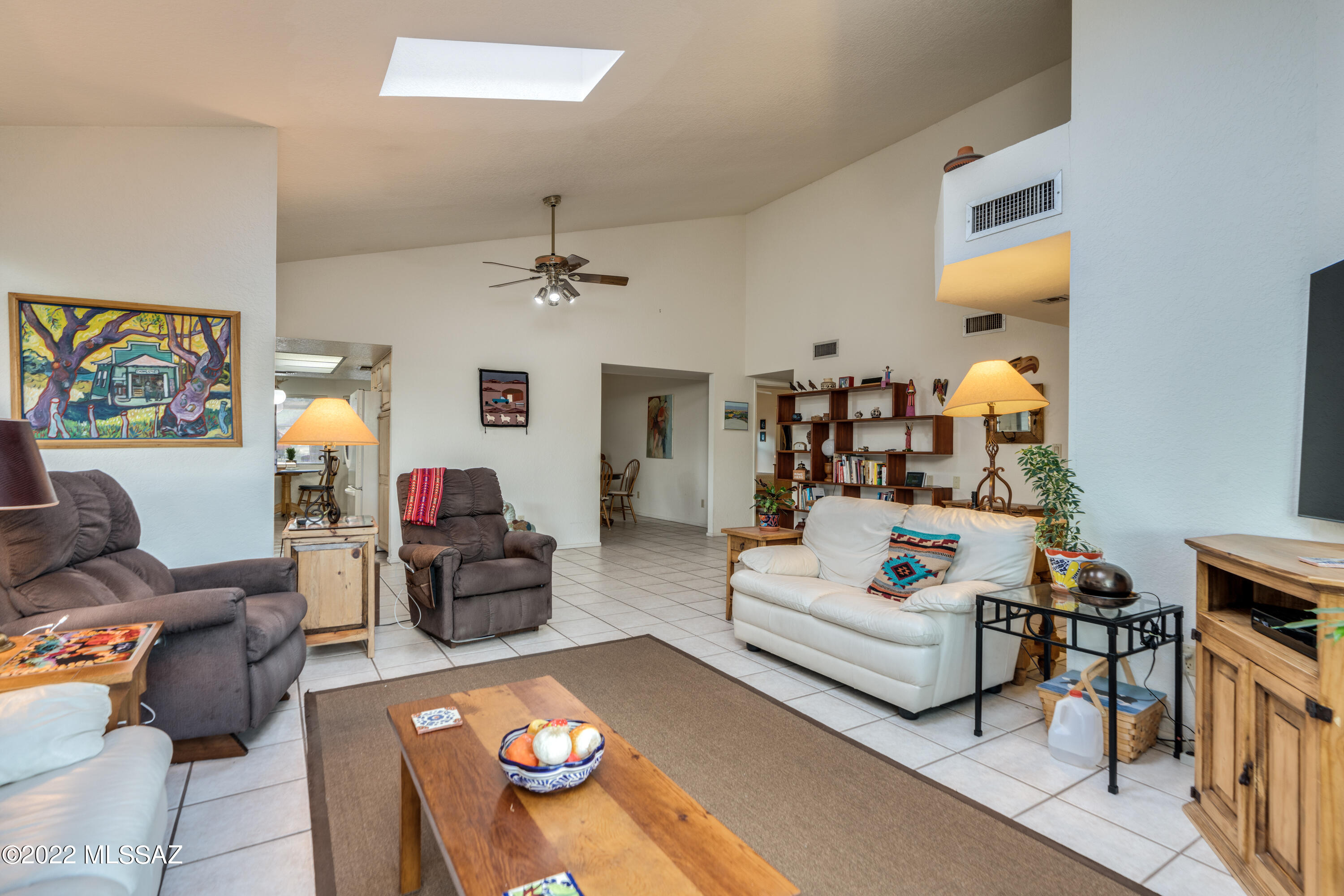 4076 N Hidden Cove Place