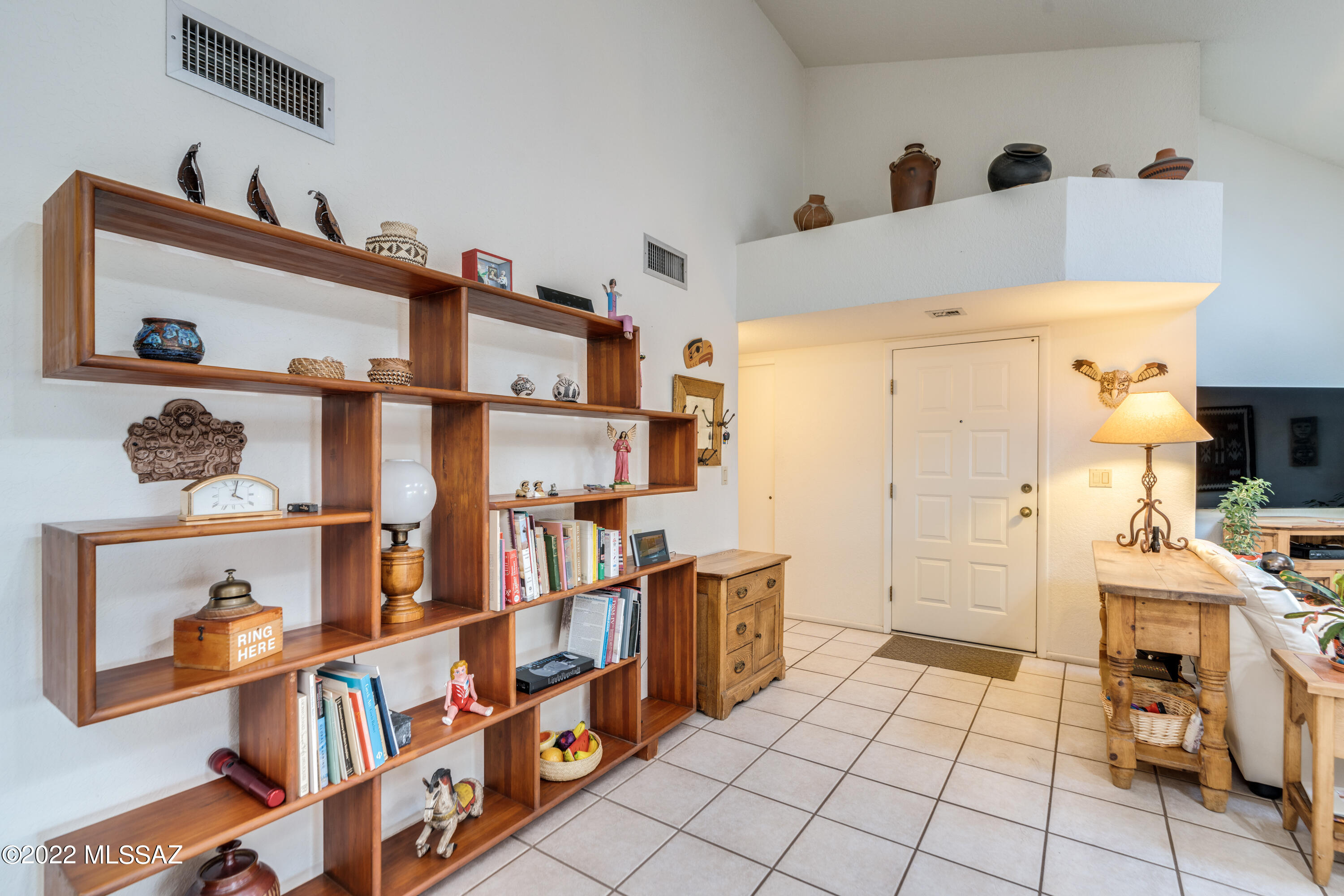 4076 N Hidden Cove Place