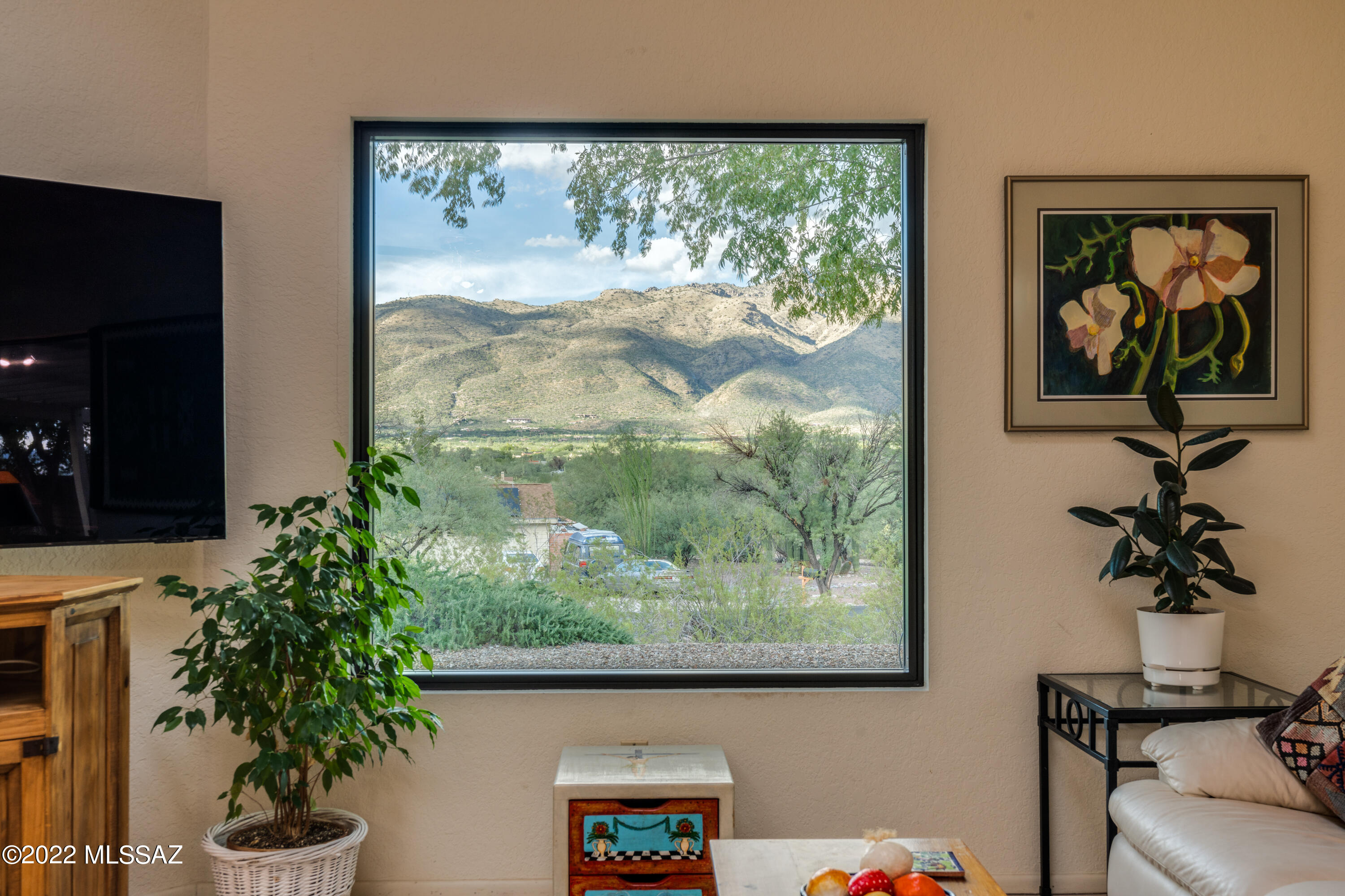 4076 N Hidden Cove Place