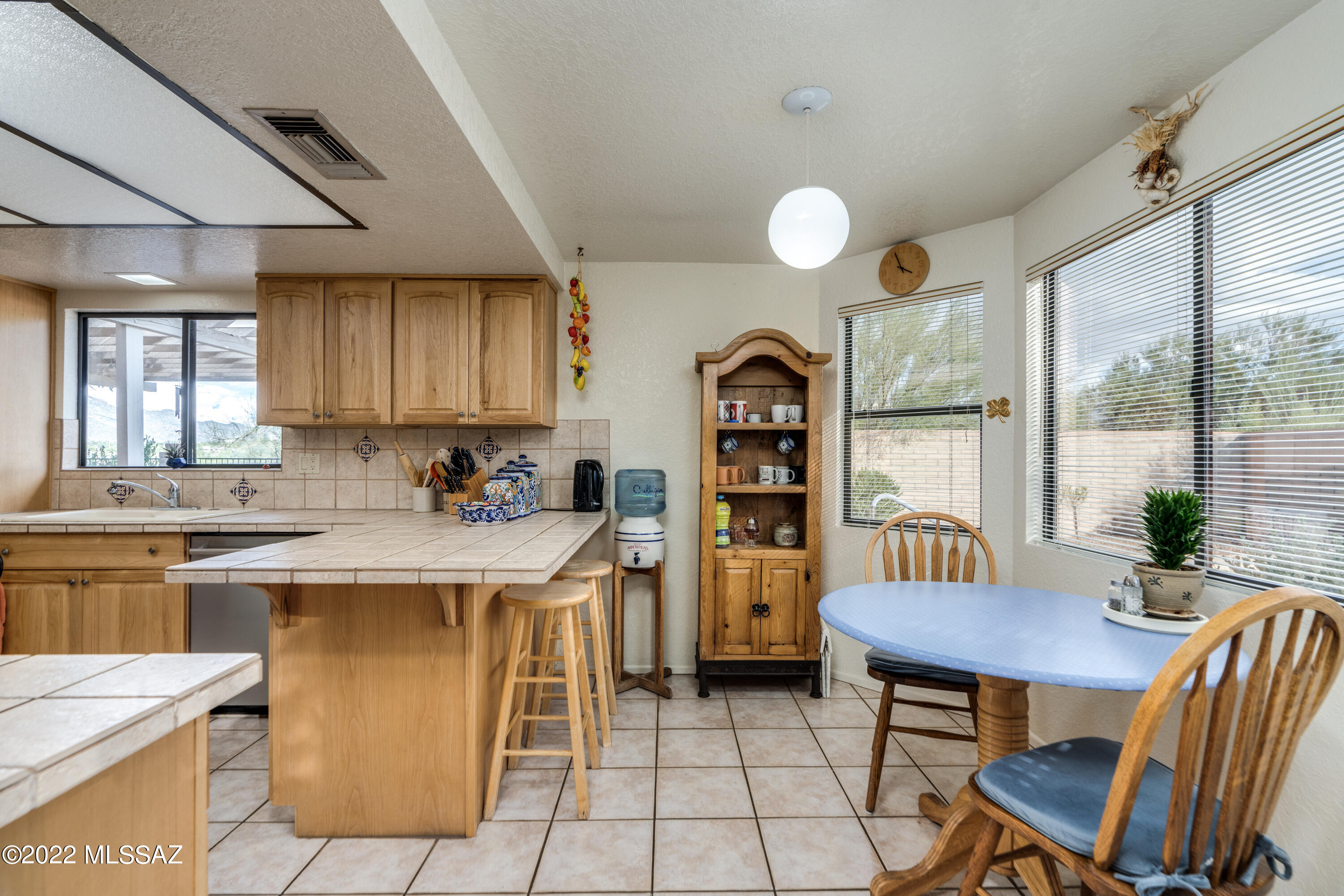 4076 N Hidden Cove Place