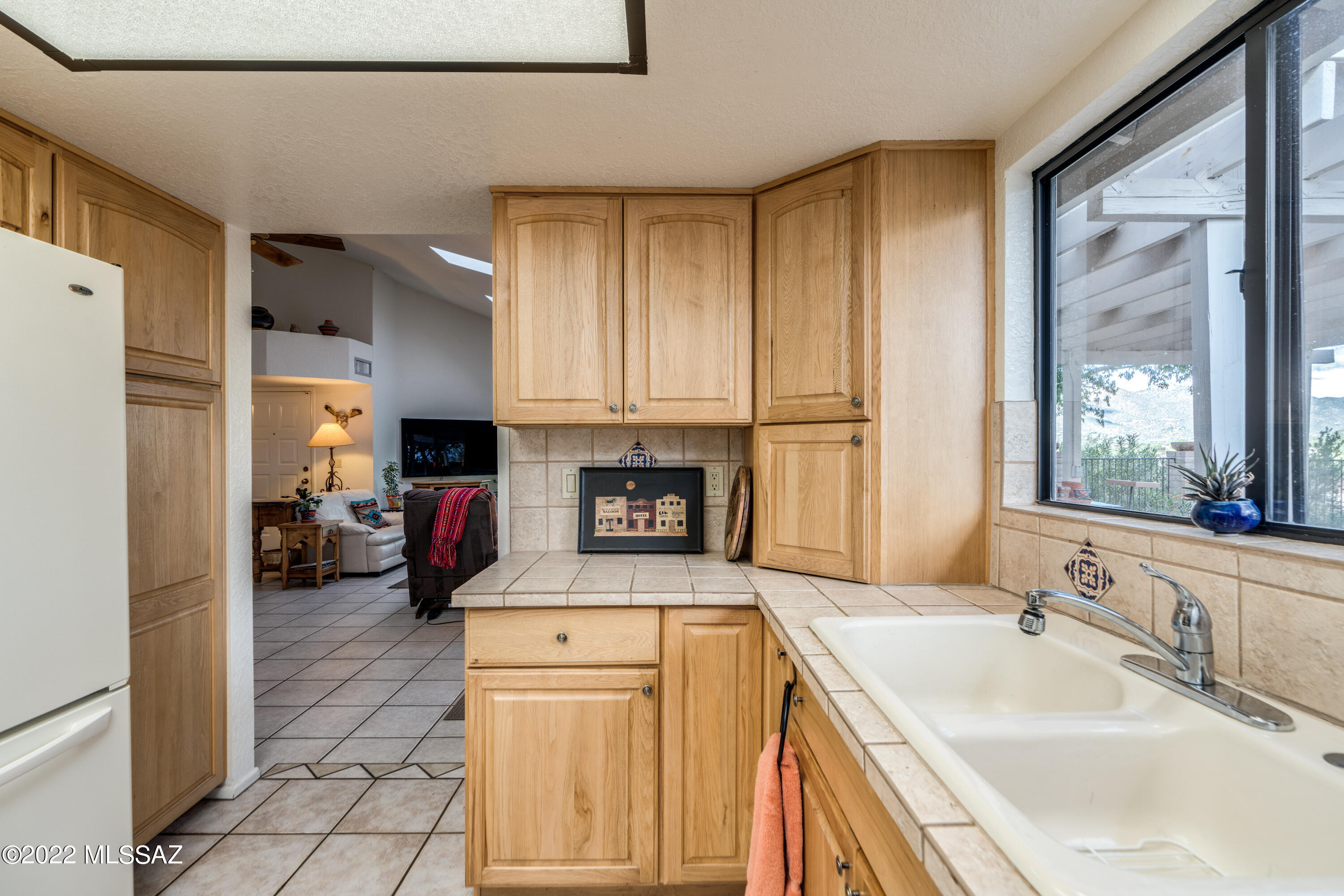 4076 N Hidden Cove Place