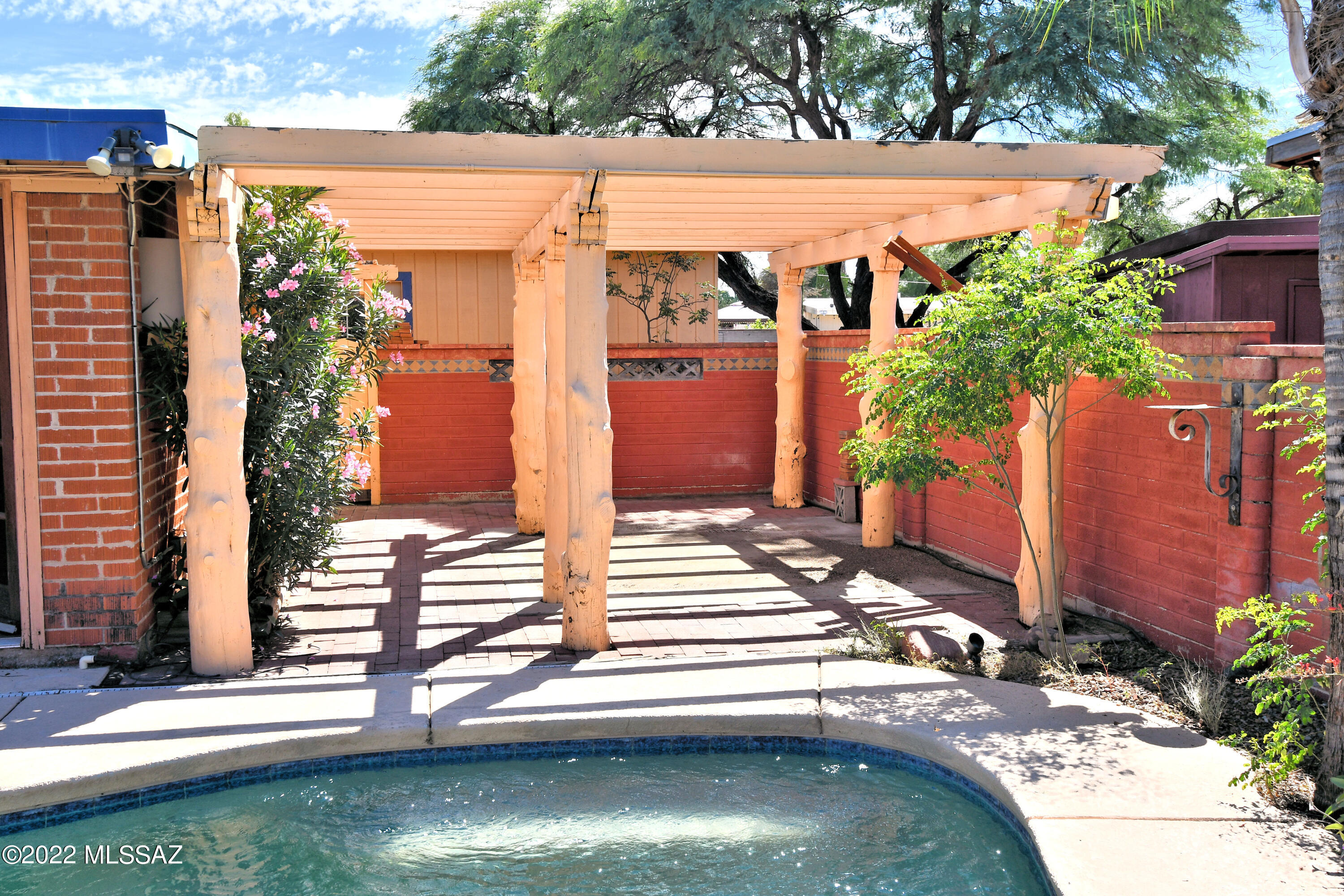 7313 E Manana Grande Place