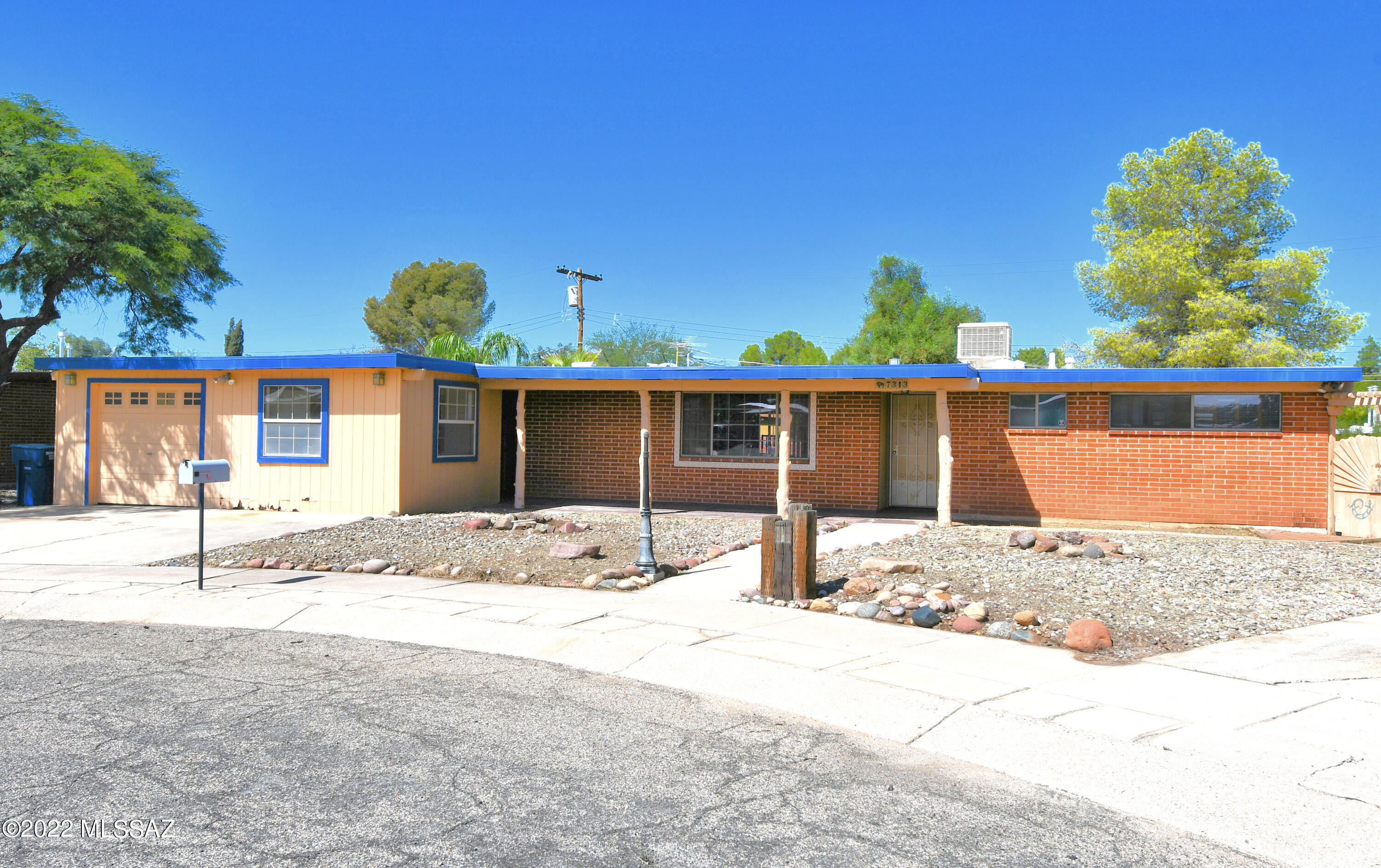 7313 E Manana Grande Place