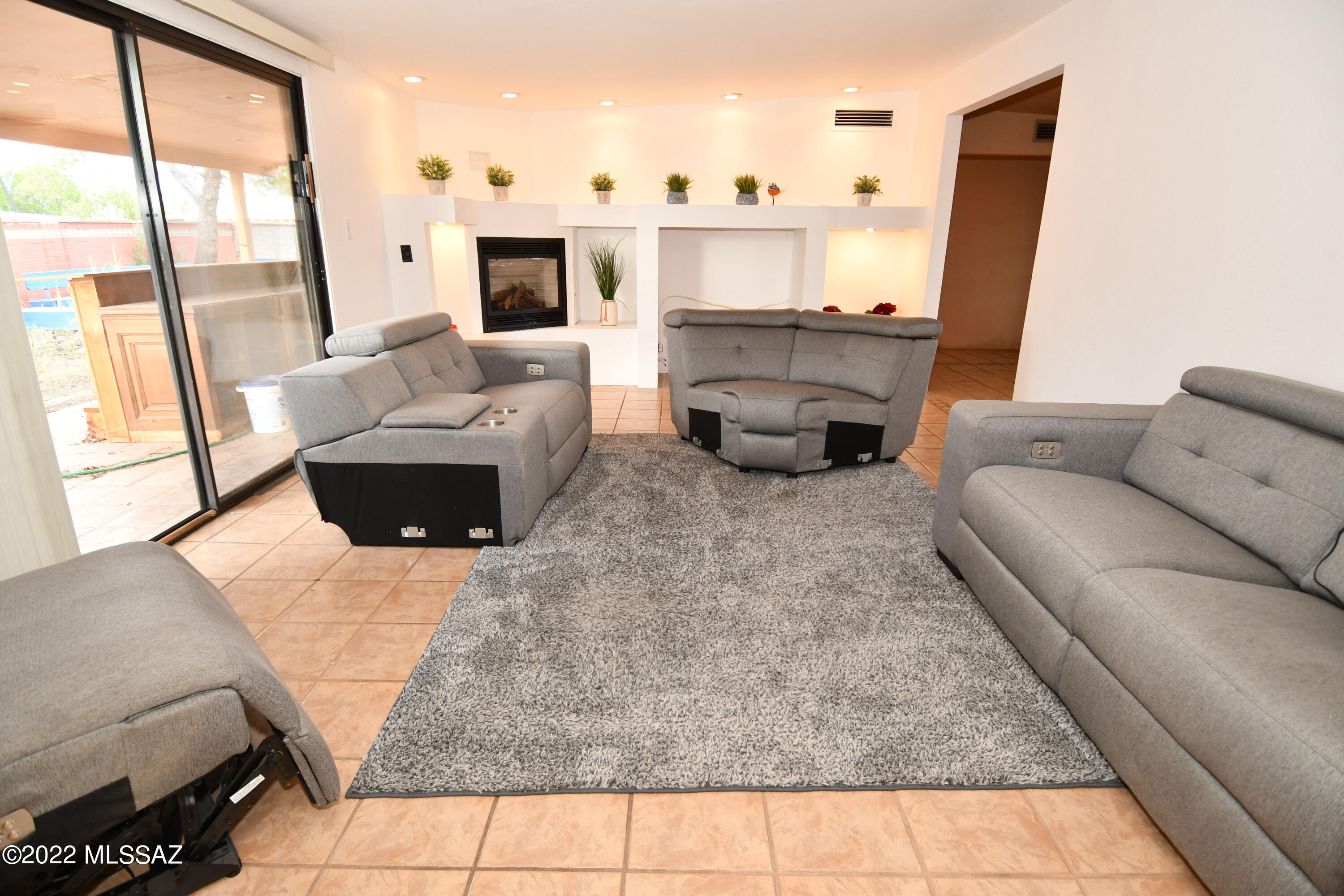 7313 E Manana Grande Place