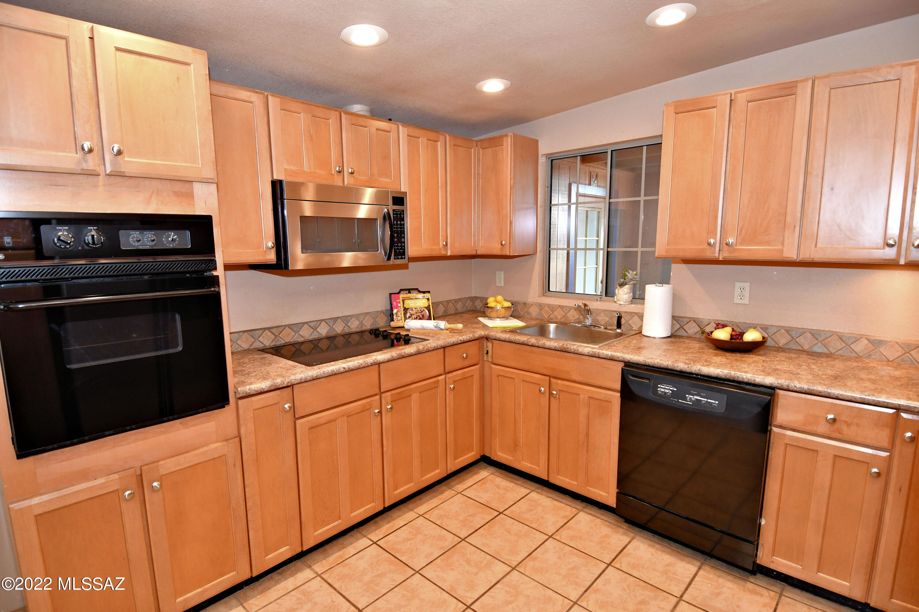 7313 E Manana Grande Place