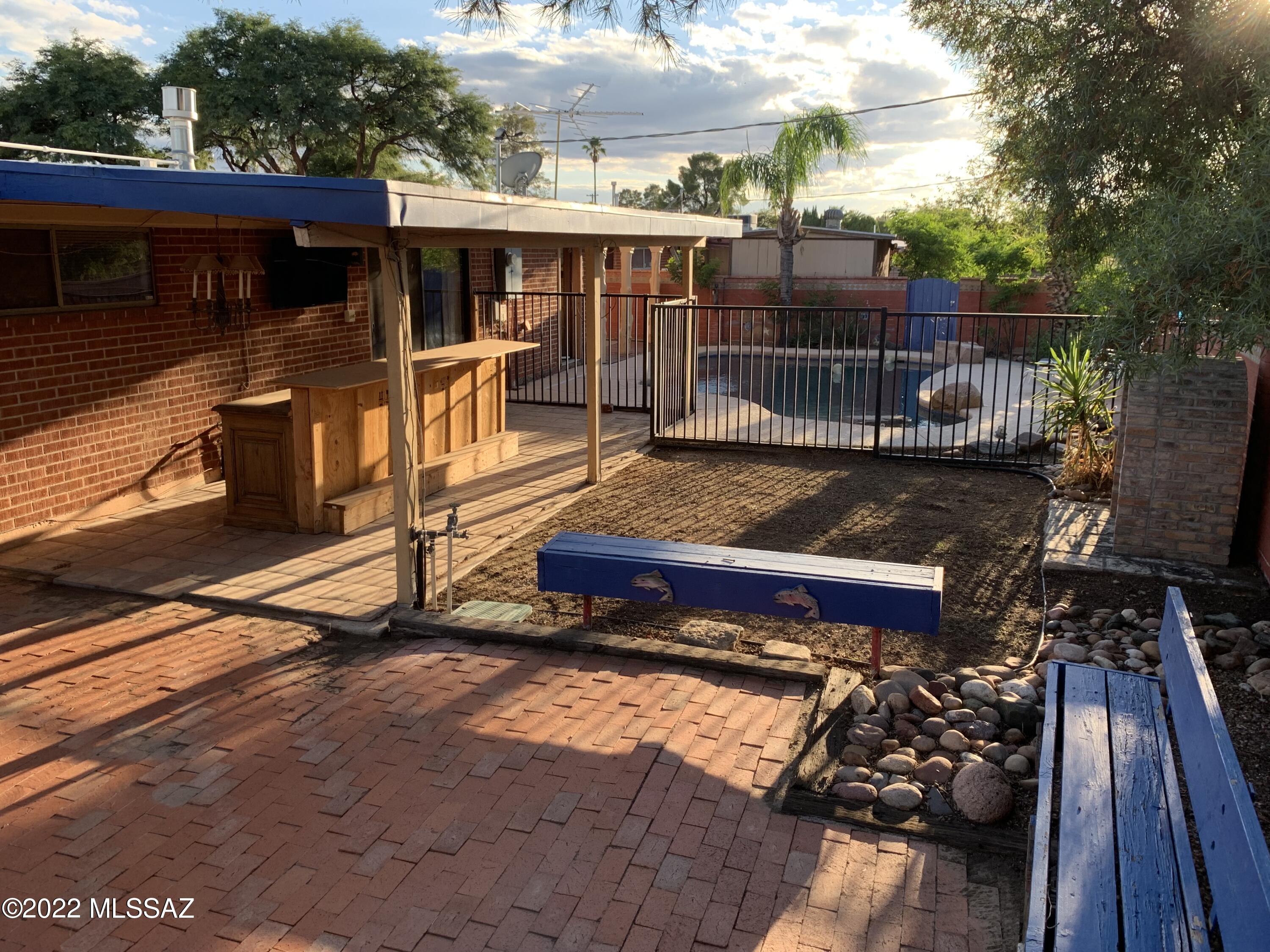 7313 E Manana Grande Place