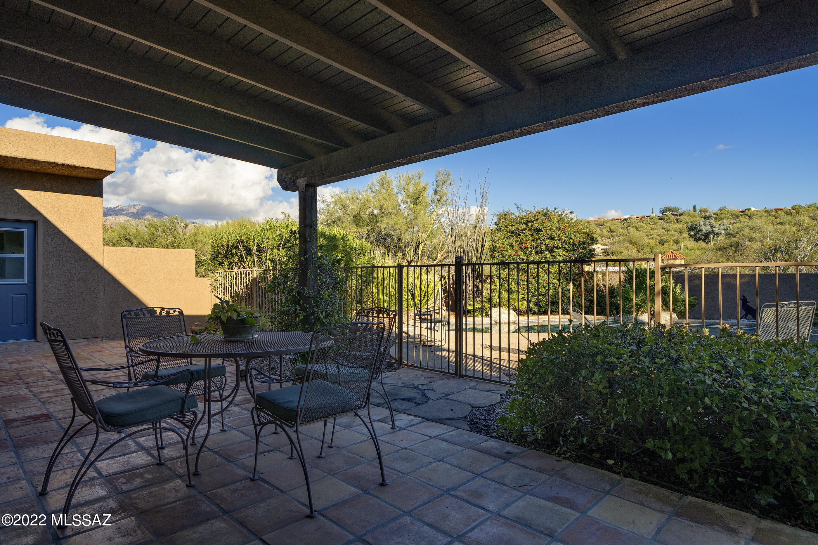 5350 N Apache Hills Trail