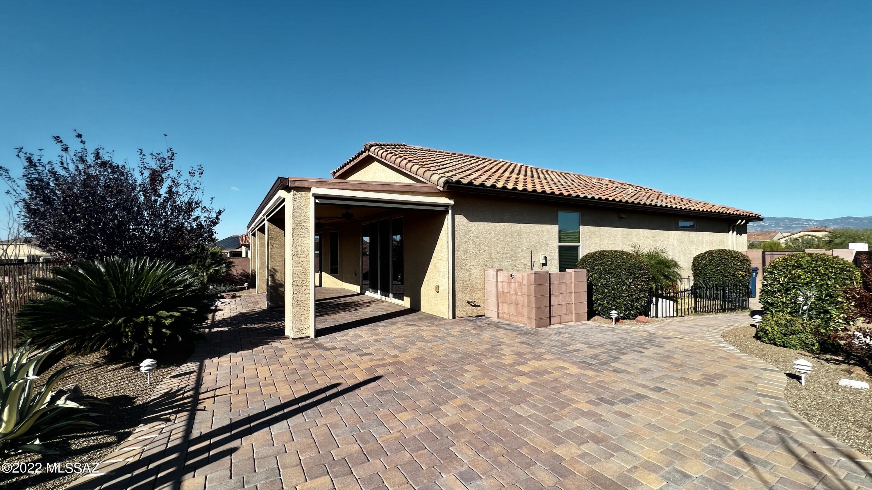 14056 E Huppenthal Boulevard