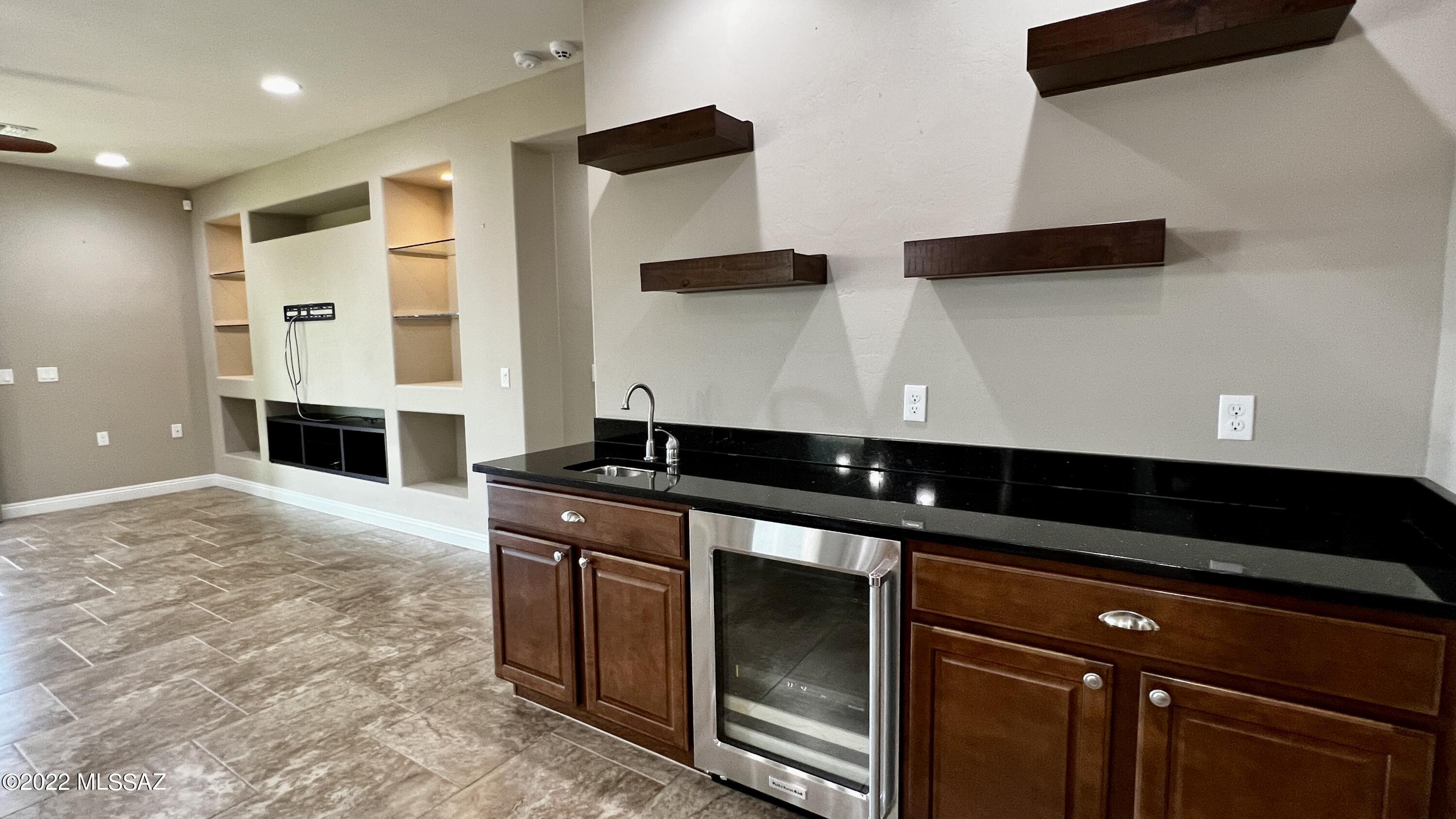 14056 E Huppenthal Boulevard