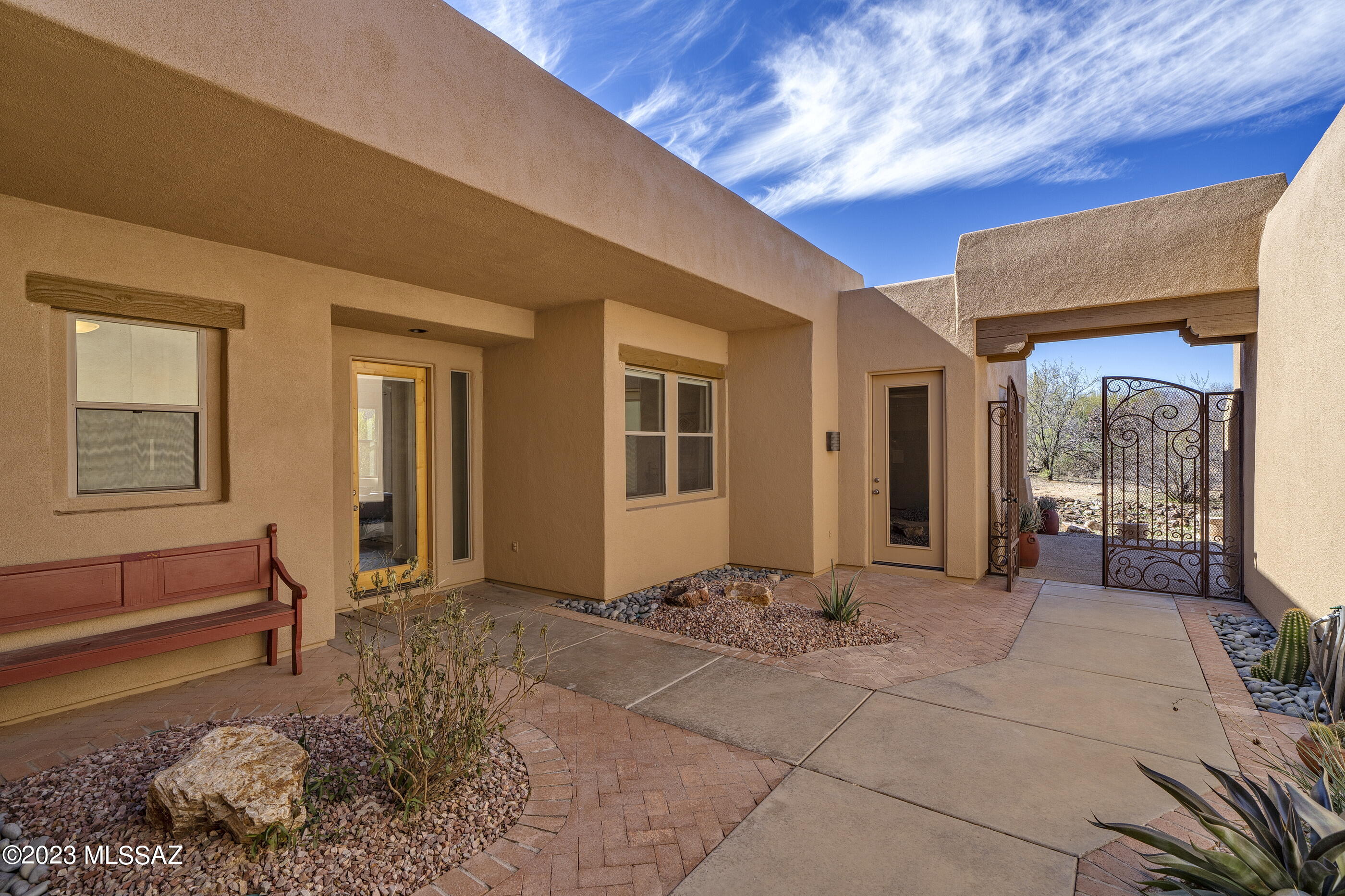 8655 S Sun Bar Ranch Place