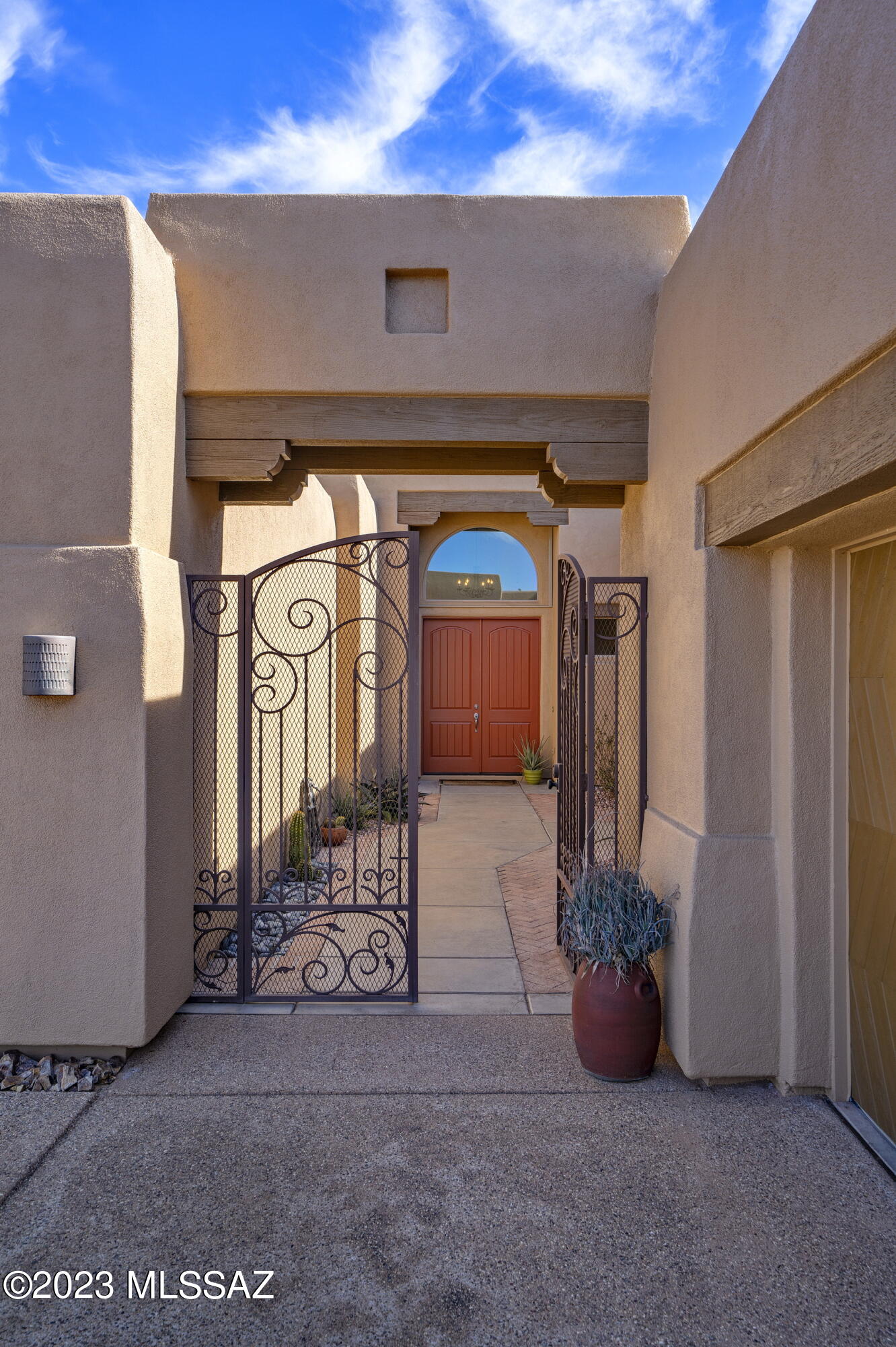 8655 S Sun Bar Ranch Place