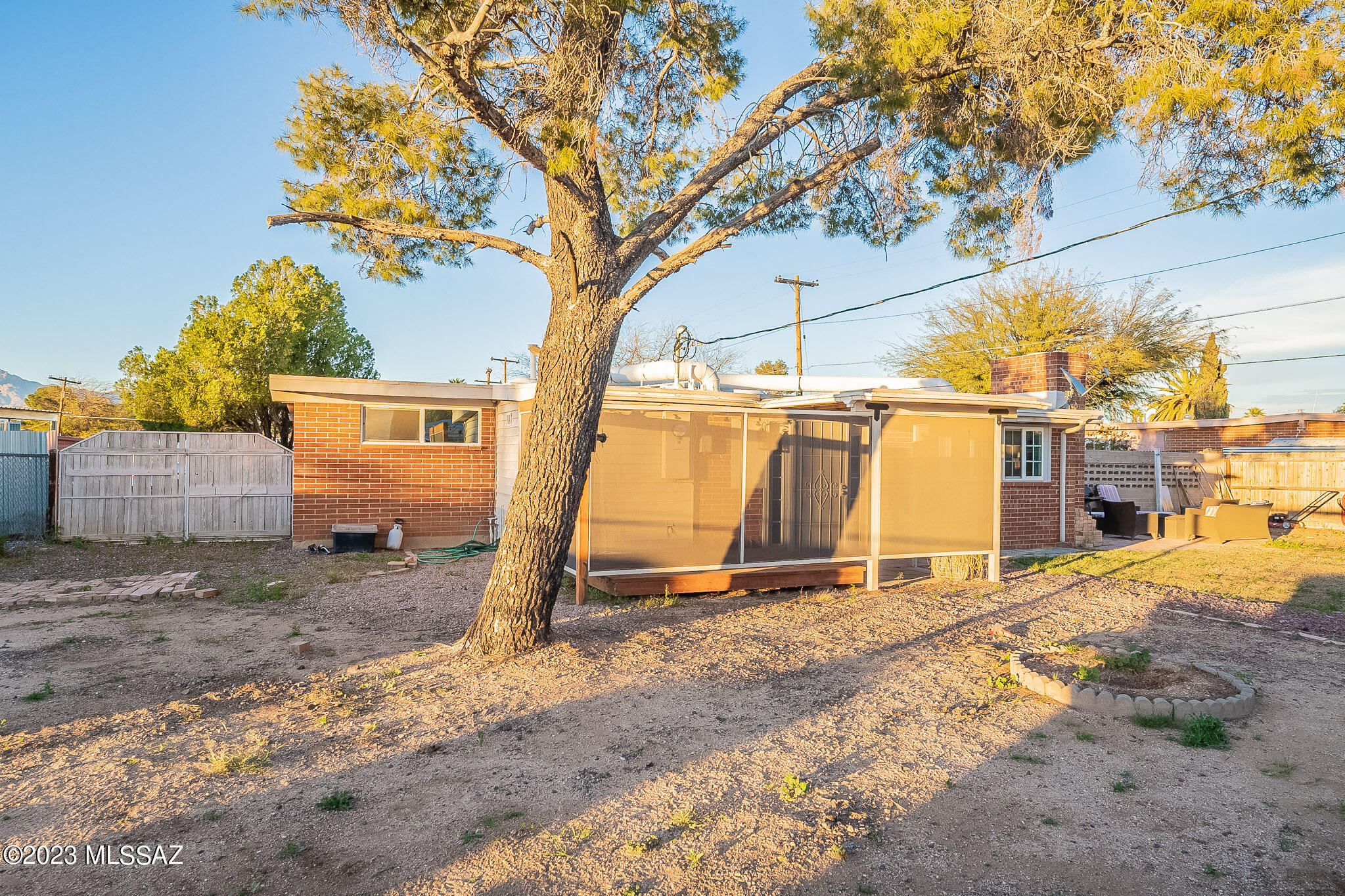 7244 E Eastview Drive