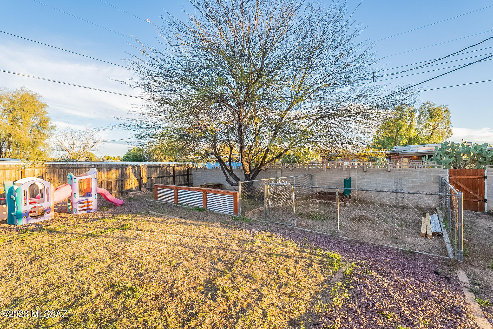 7244 E Eastview Drive