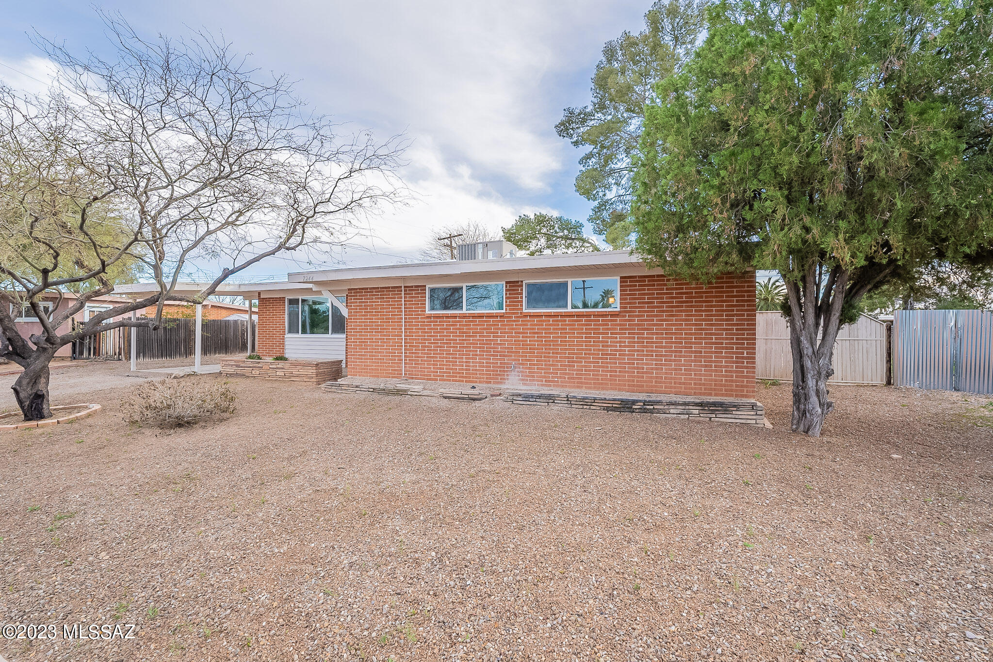 7244 E Eastview Drive