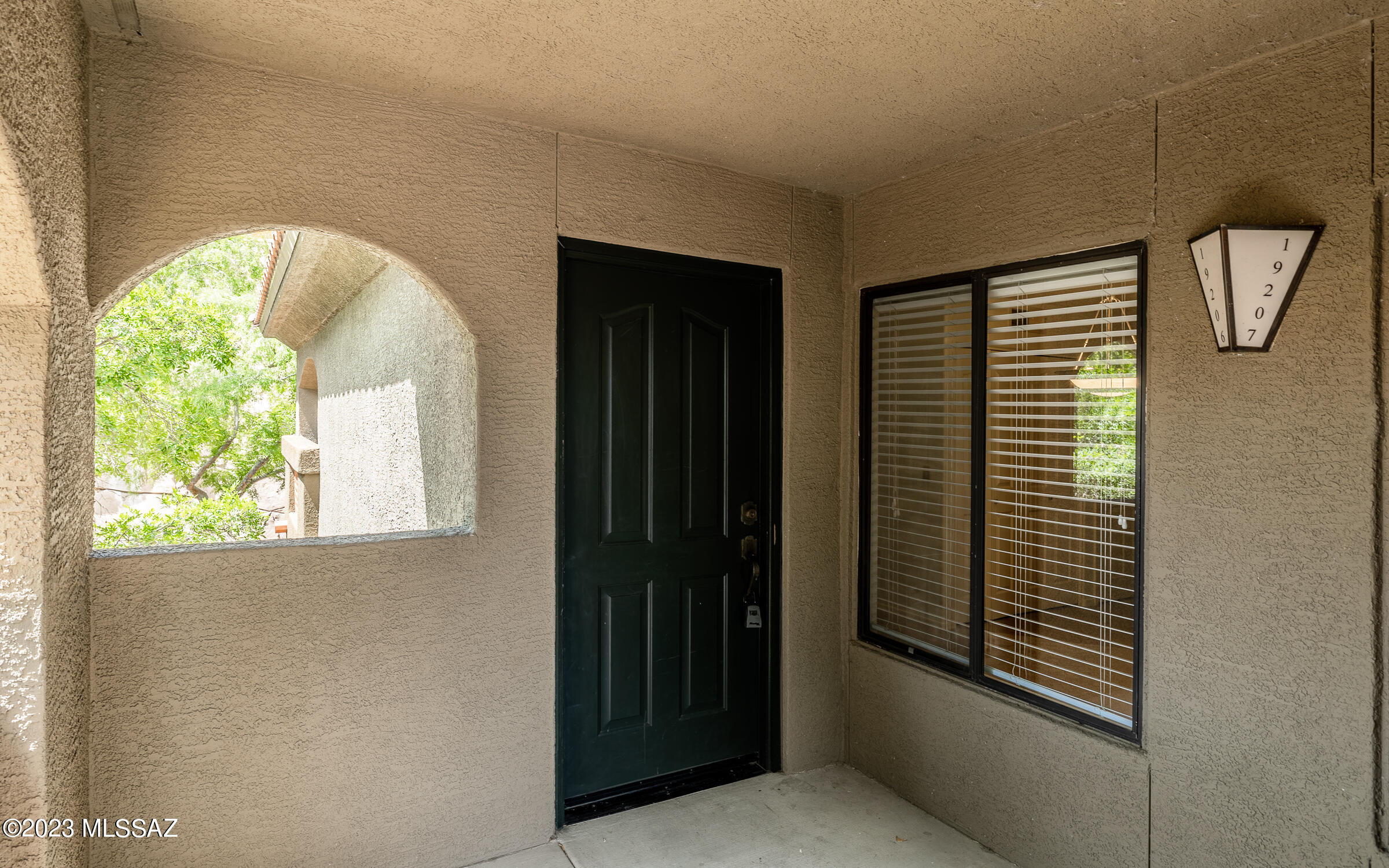 5751 N Kolb Road Unit: 19206