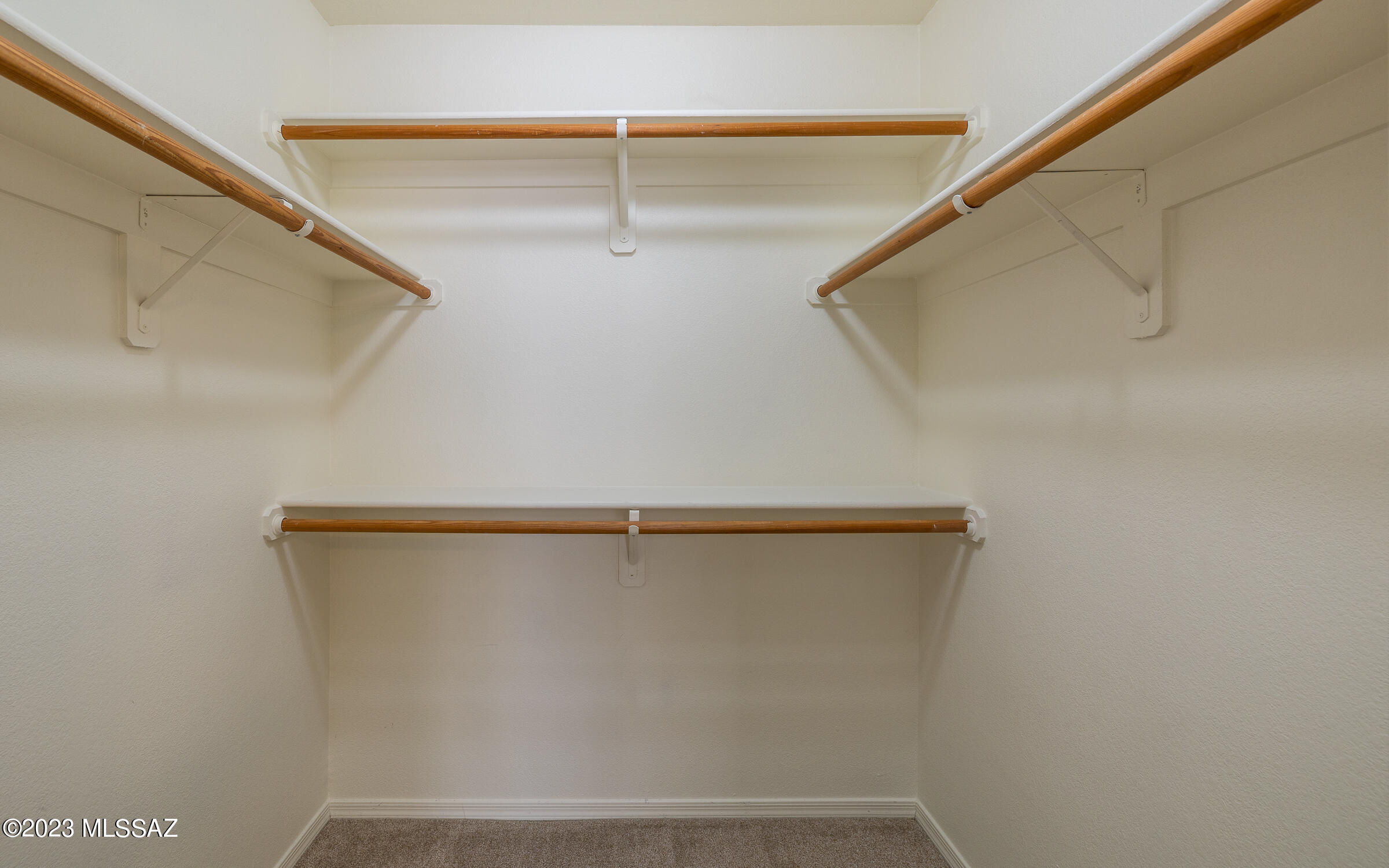 5751 N Kolb Road Unit: 19206