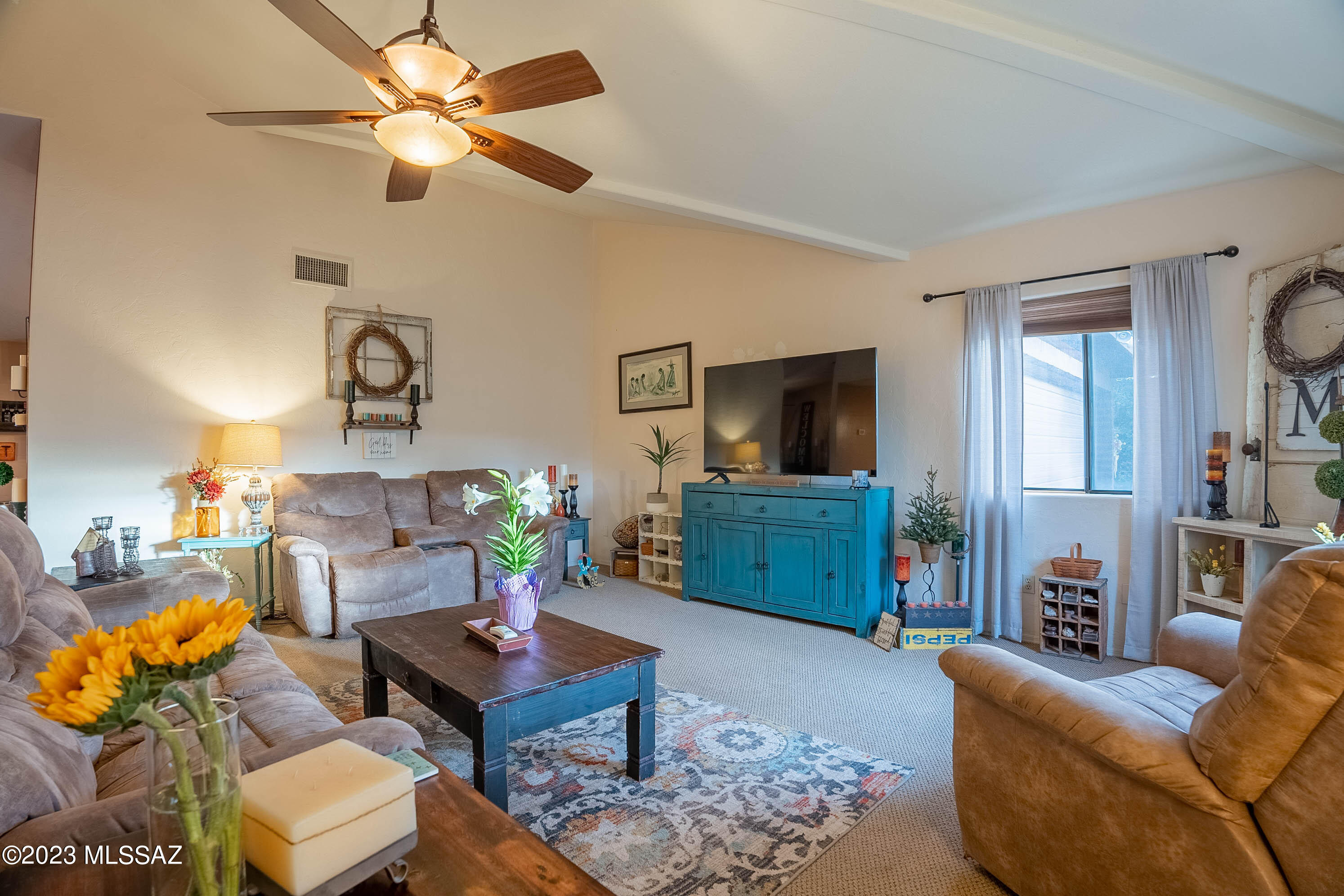 3502 N Camino Esplanade