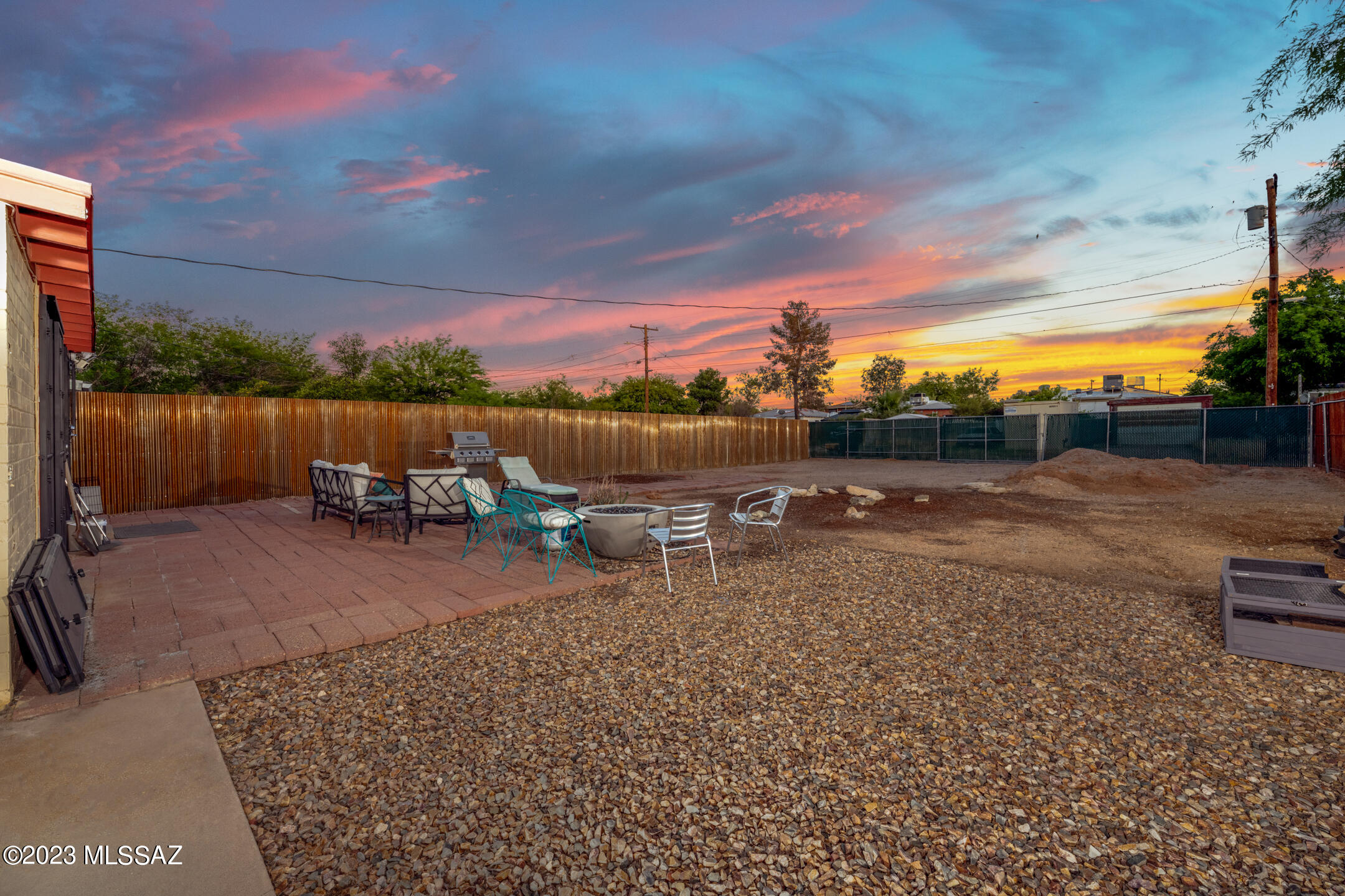 1516 E Silver Street