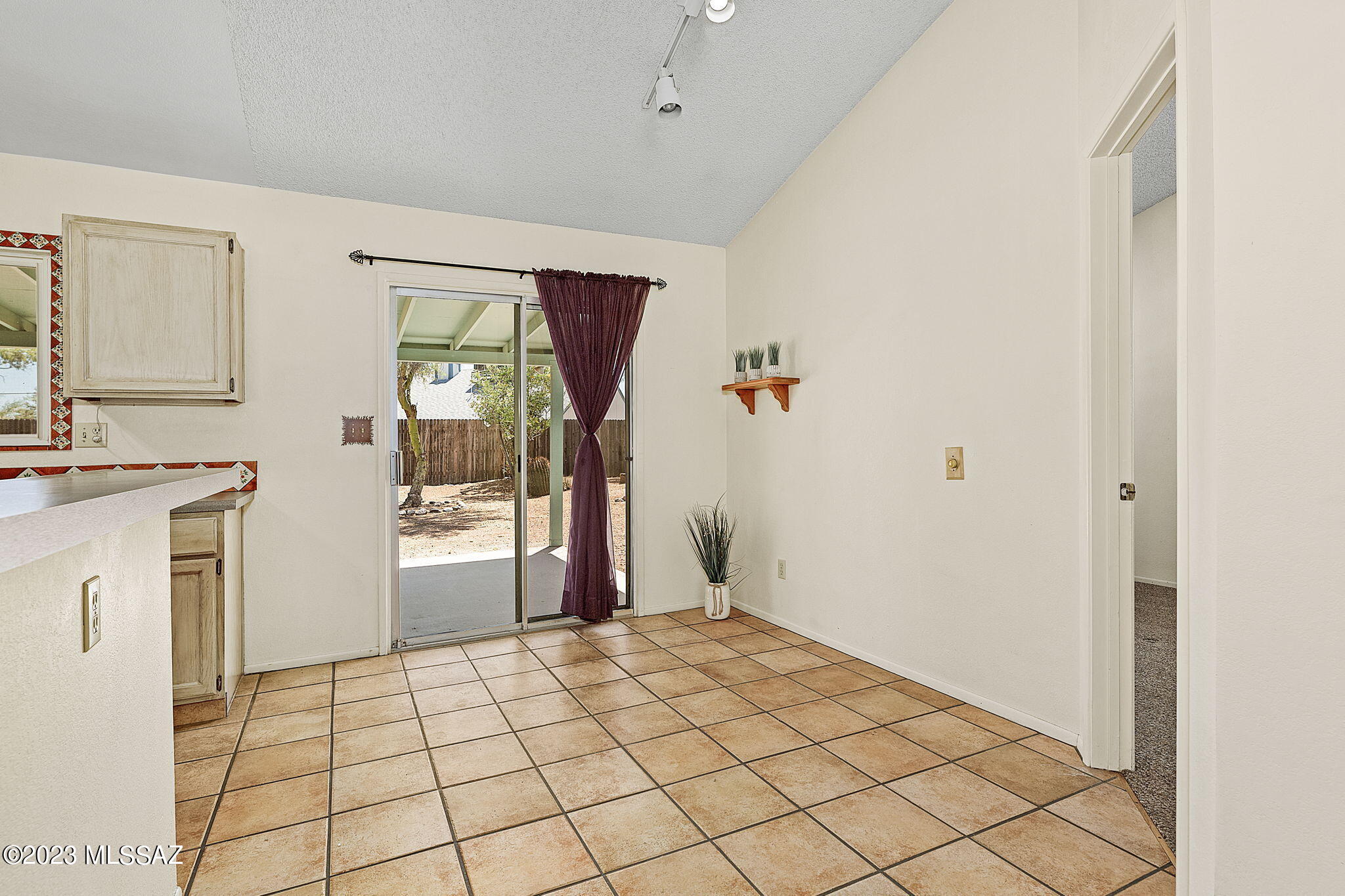 10610 E Keystone Road