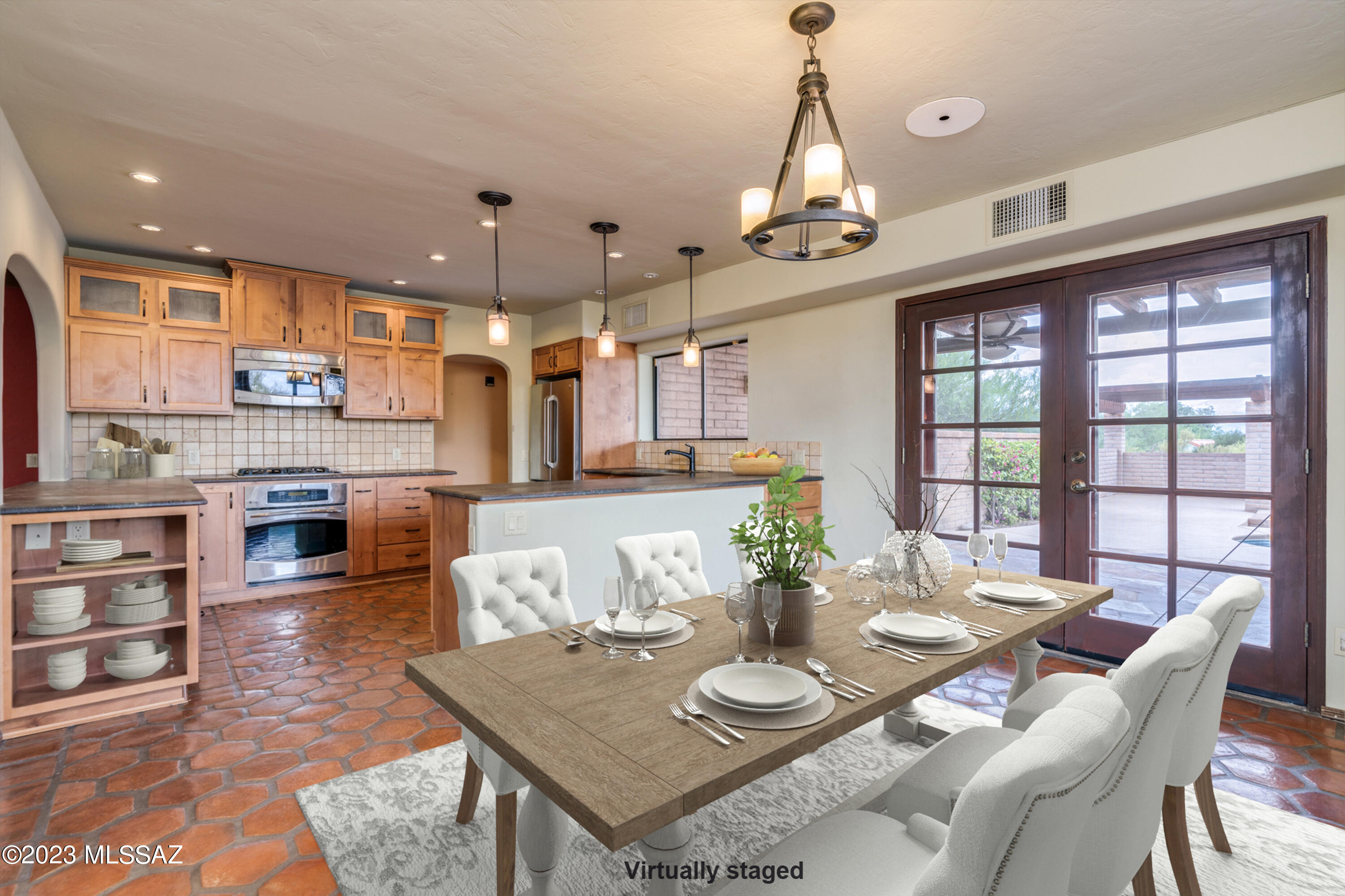 8130 E Ridgewood Drive
