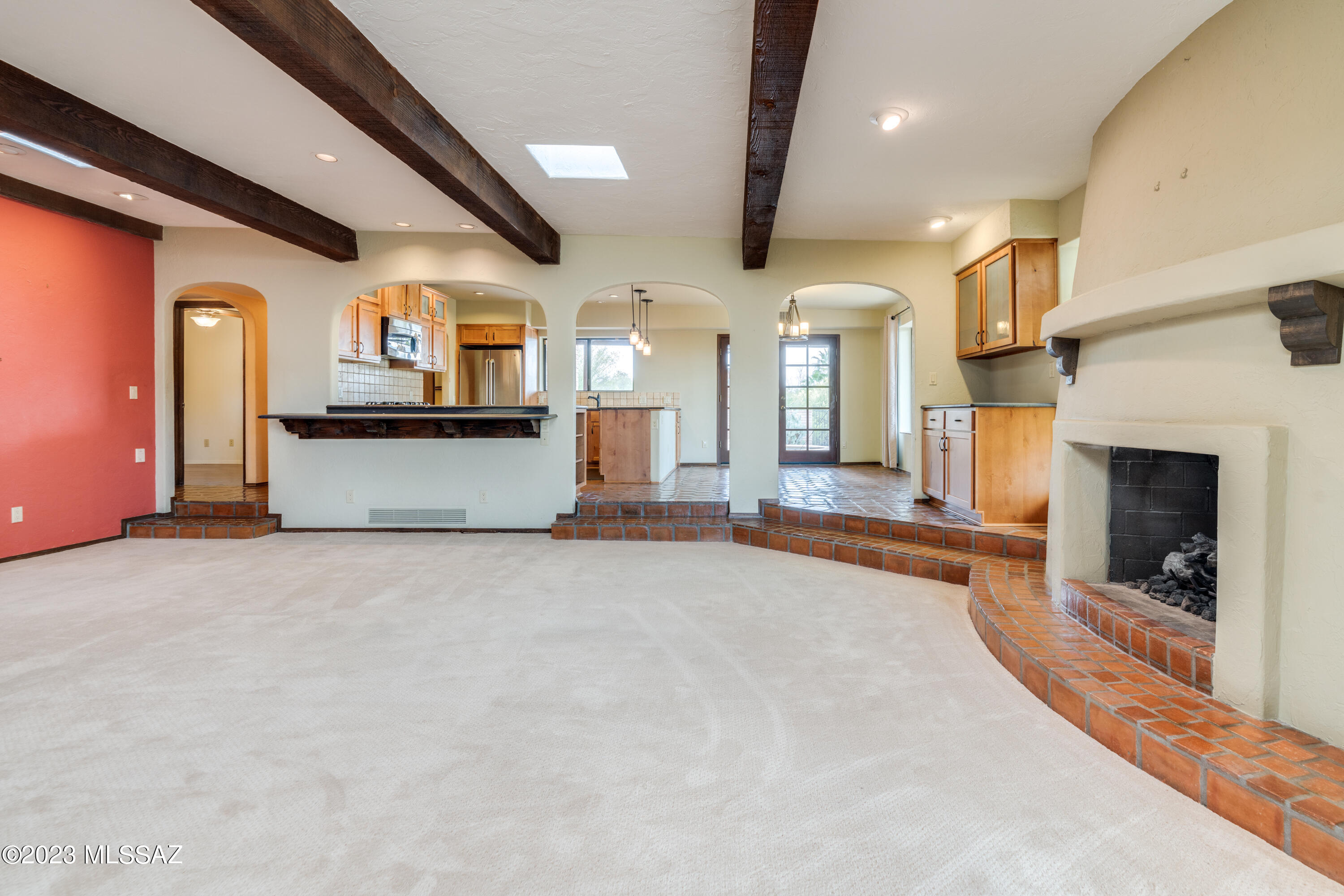 8130 E Ridgewood Drive