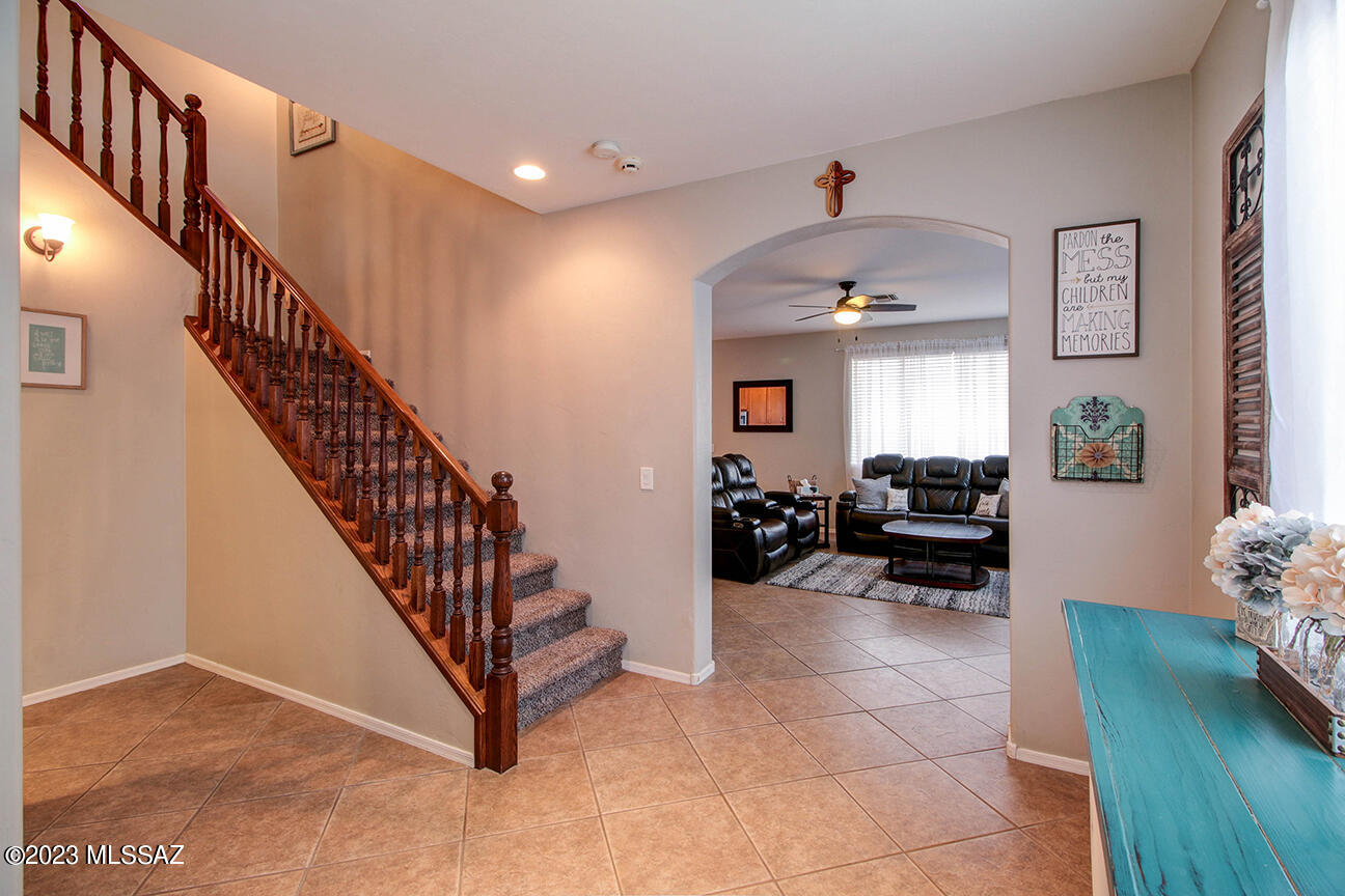 10664 S Kush Canyon Lane